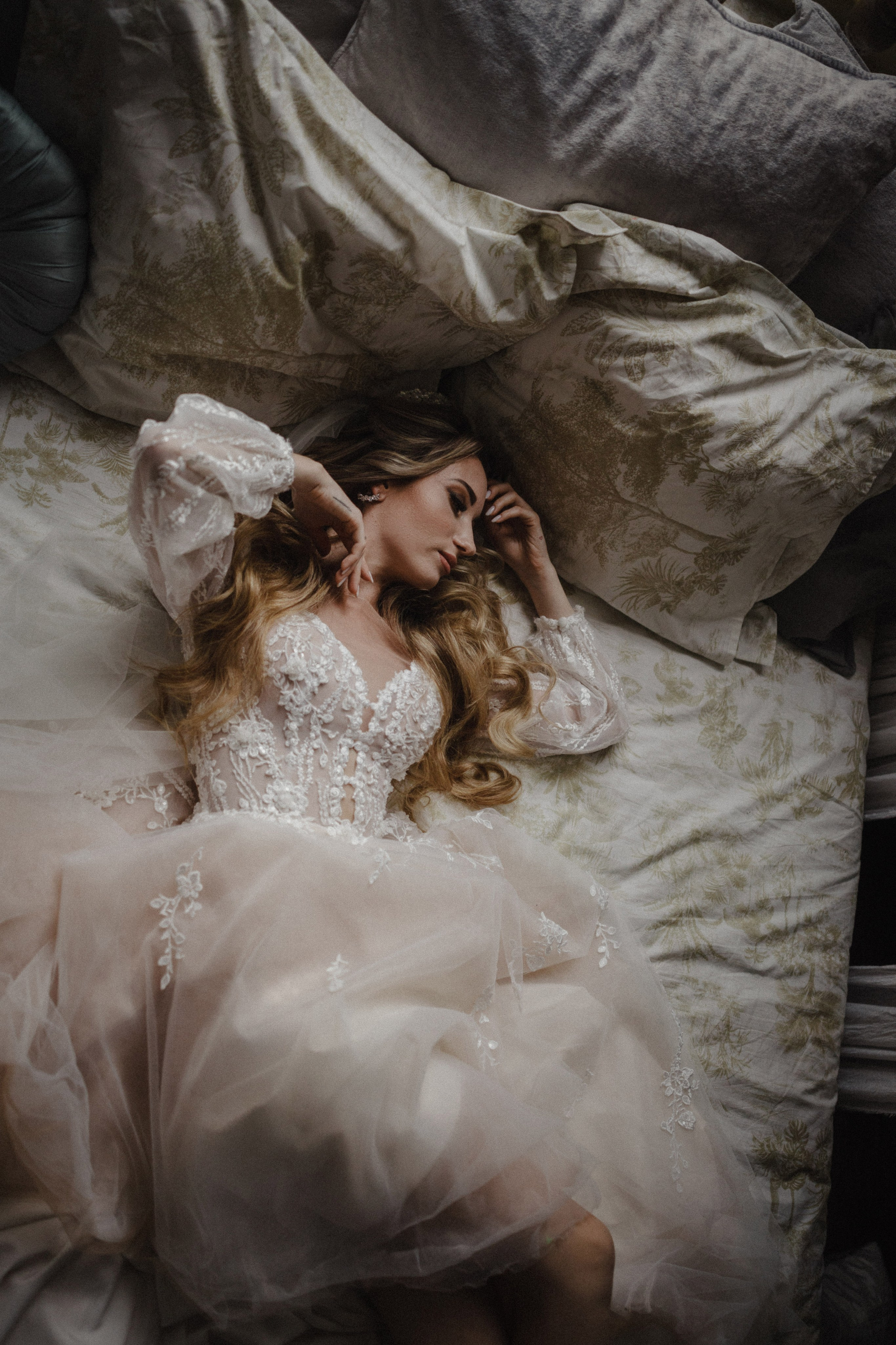 Romantic Wedding Photoshoot of Alex & Ruslana — Intimate Celebration in Style. Wedding Photographer in Florence, Pisa & Tuscany | Candid & Elegant Photography in Italy