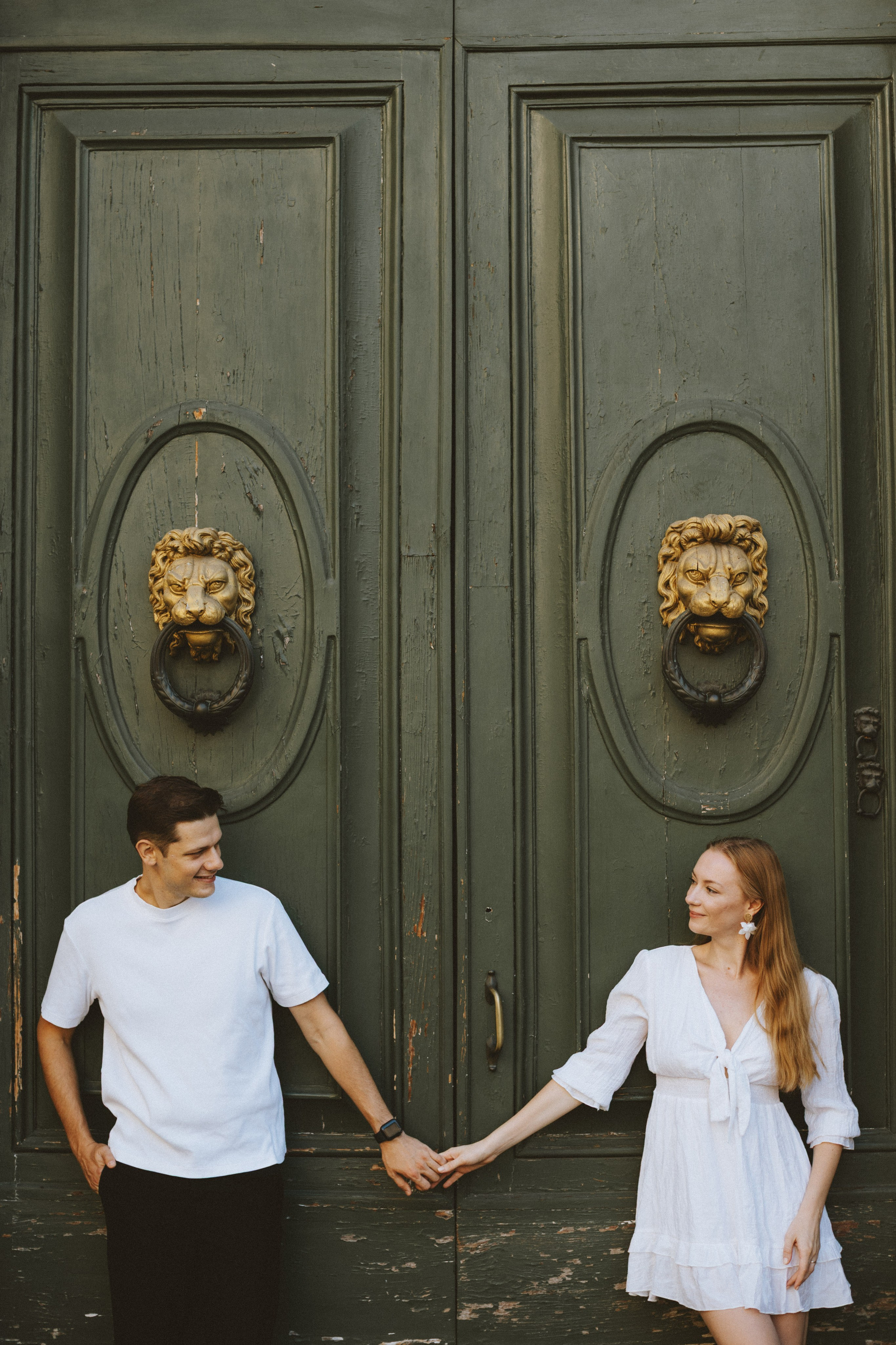 Couple Photoshoot Florence | Romantic Session at Ponte Vecchio & Uffizi. Wedding Photographer in Florence, Pisa & Tuscany | Candid & Elegant Photography in Italy