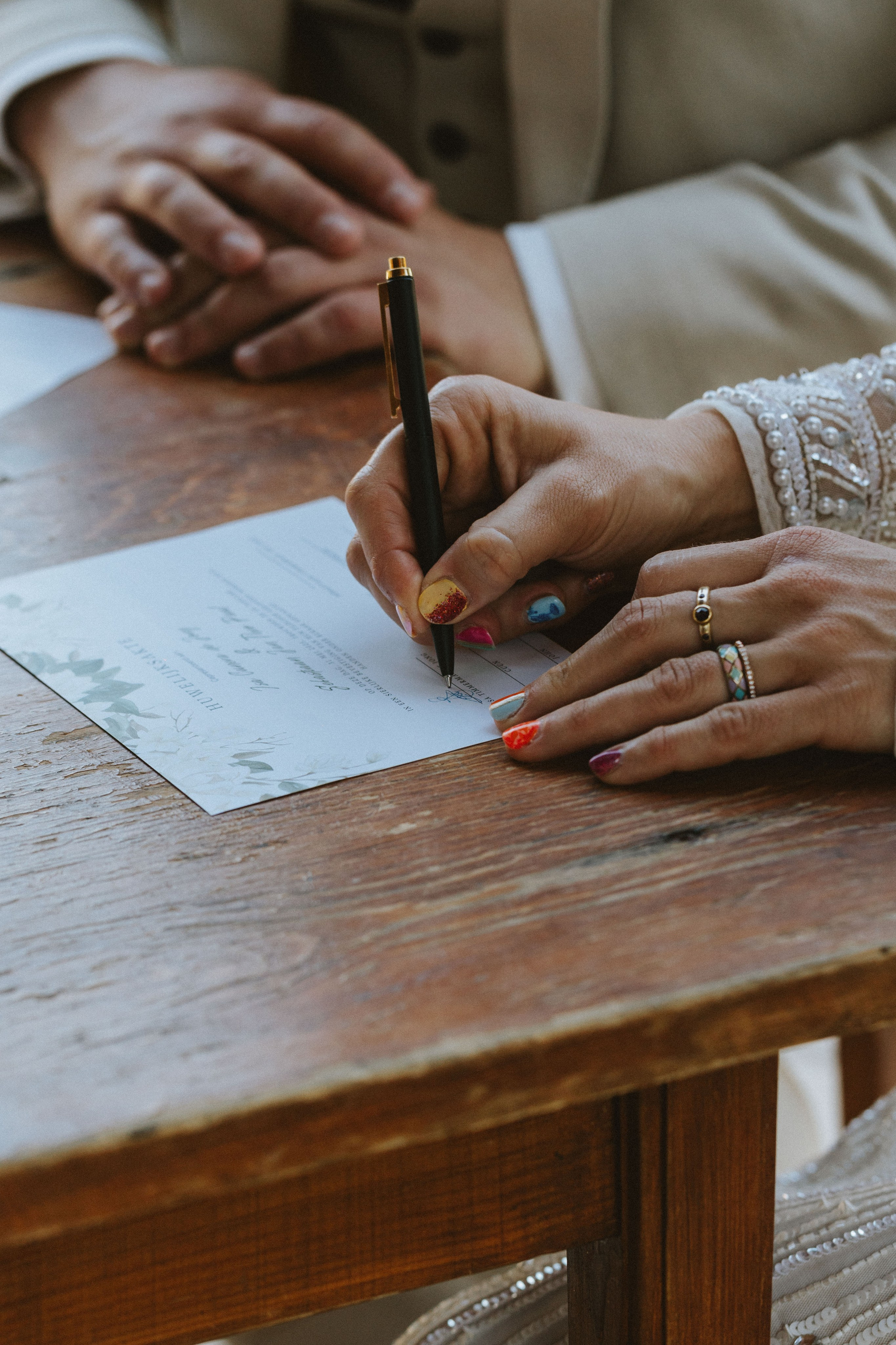 Sebastian & Isa – Matrimonio Romantico in Toscana | Celebrazione Intima tra le Colline. Fotografo di matrimoni a Firenze, Pisa e Toscana | Fotografia spontanea ed elegante in Italia