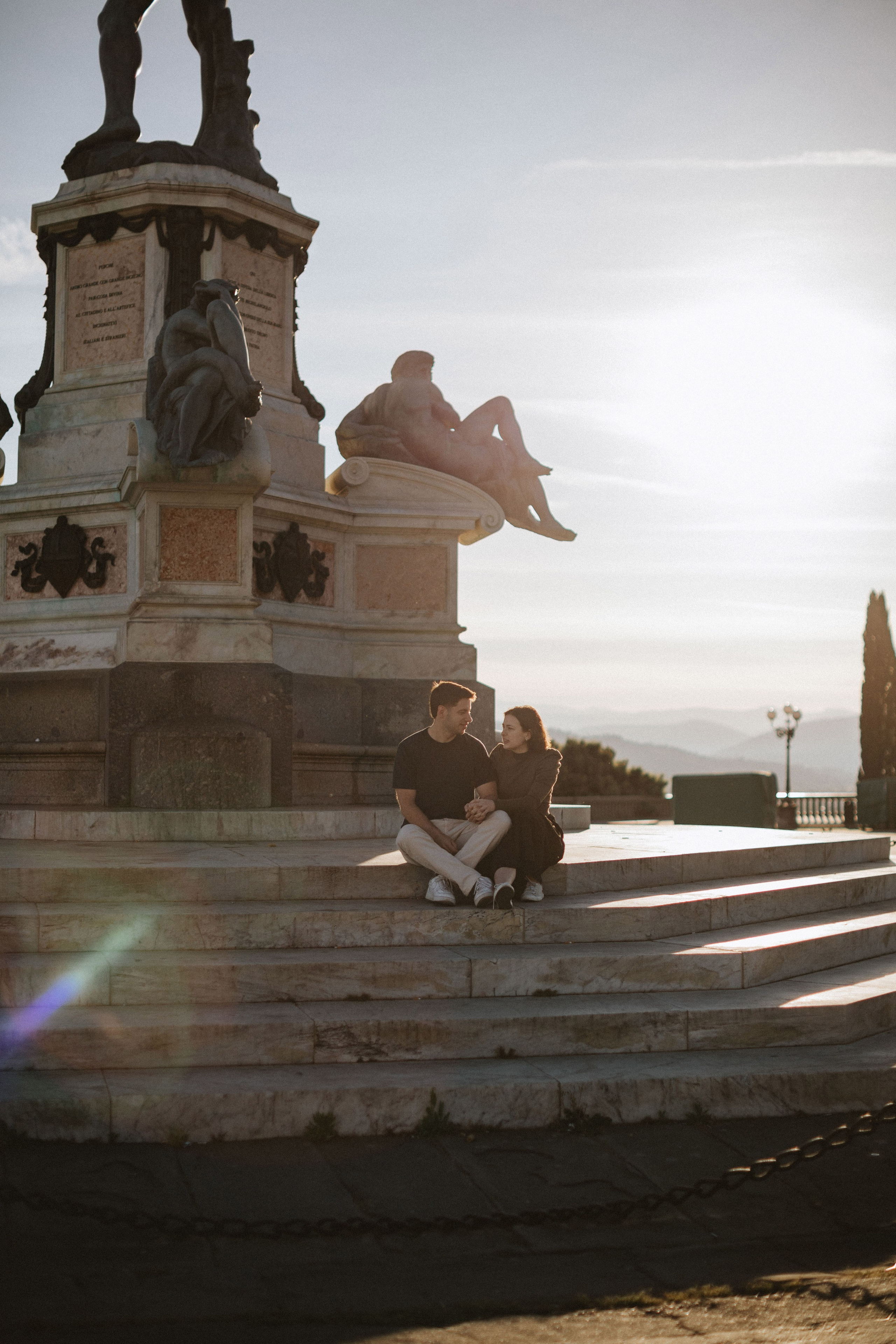 Romantic Sunrise Photoshoot at Piazzale Michelangelo, Florence