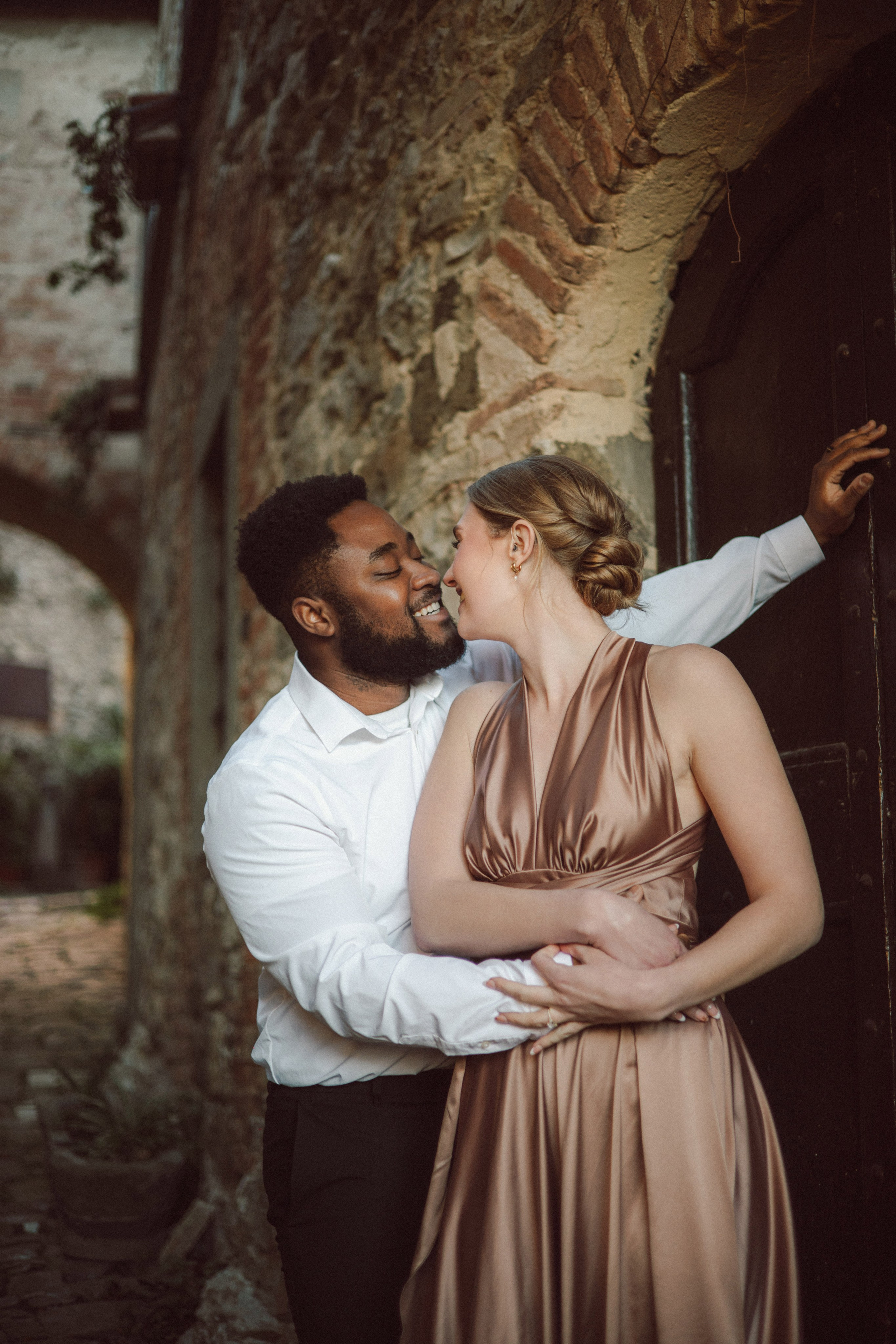 Seth & Janaya. Fotografo di matrimoni a Firenze, Pisa e Toscana | Fotografia spontanea ed elegante in Italia