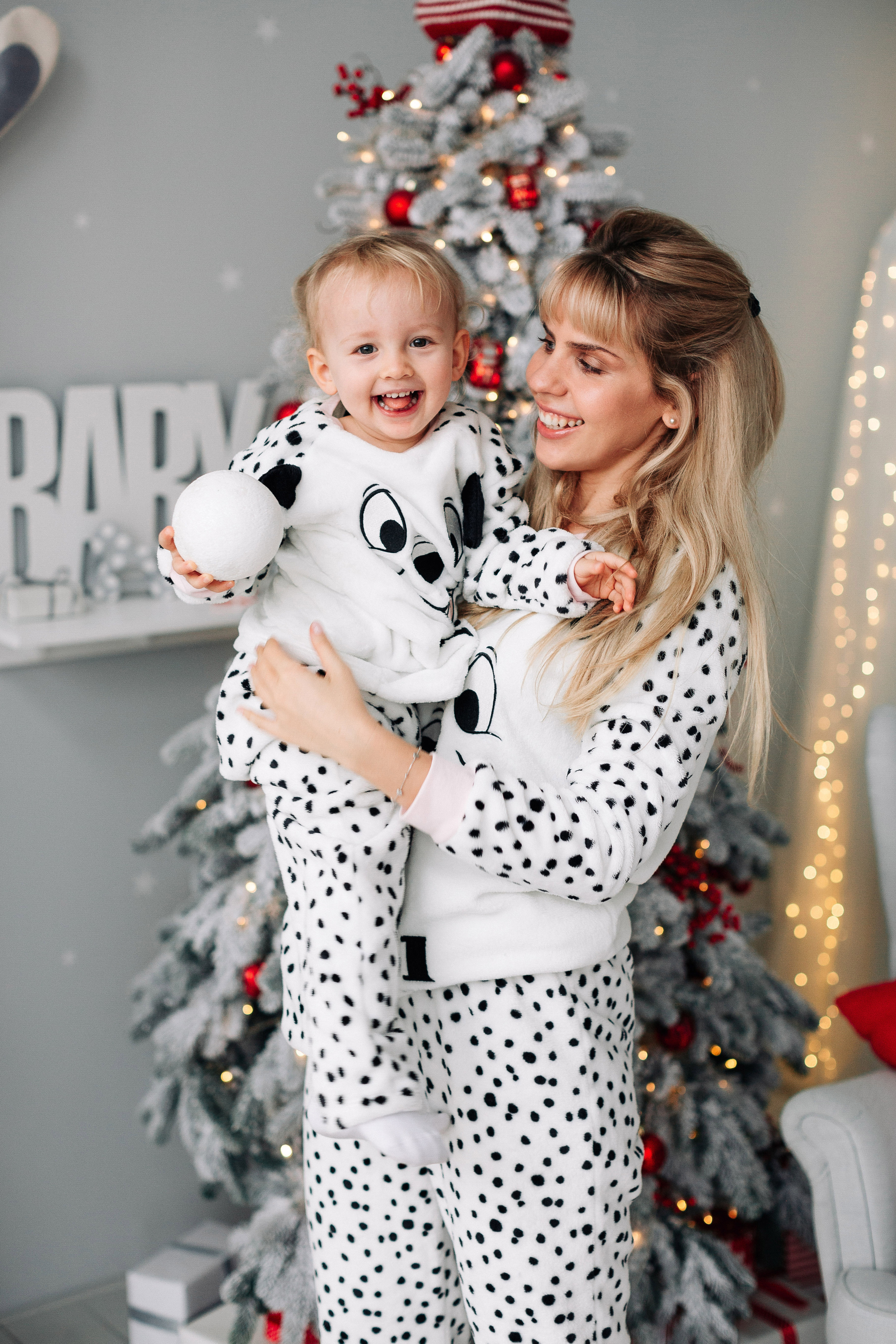 Студійна сімейна фотосесія. Wedding Photographer in Florence, Pisa & Tuscany | Candid & Elegant Photography in Italy