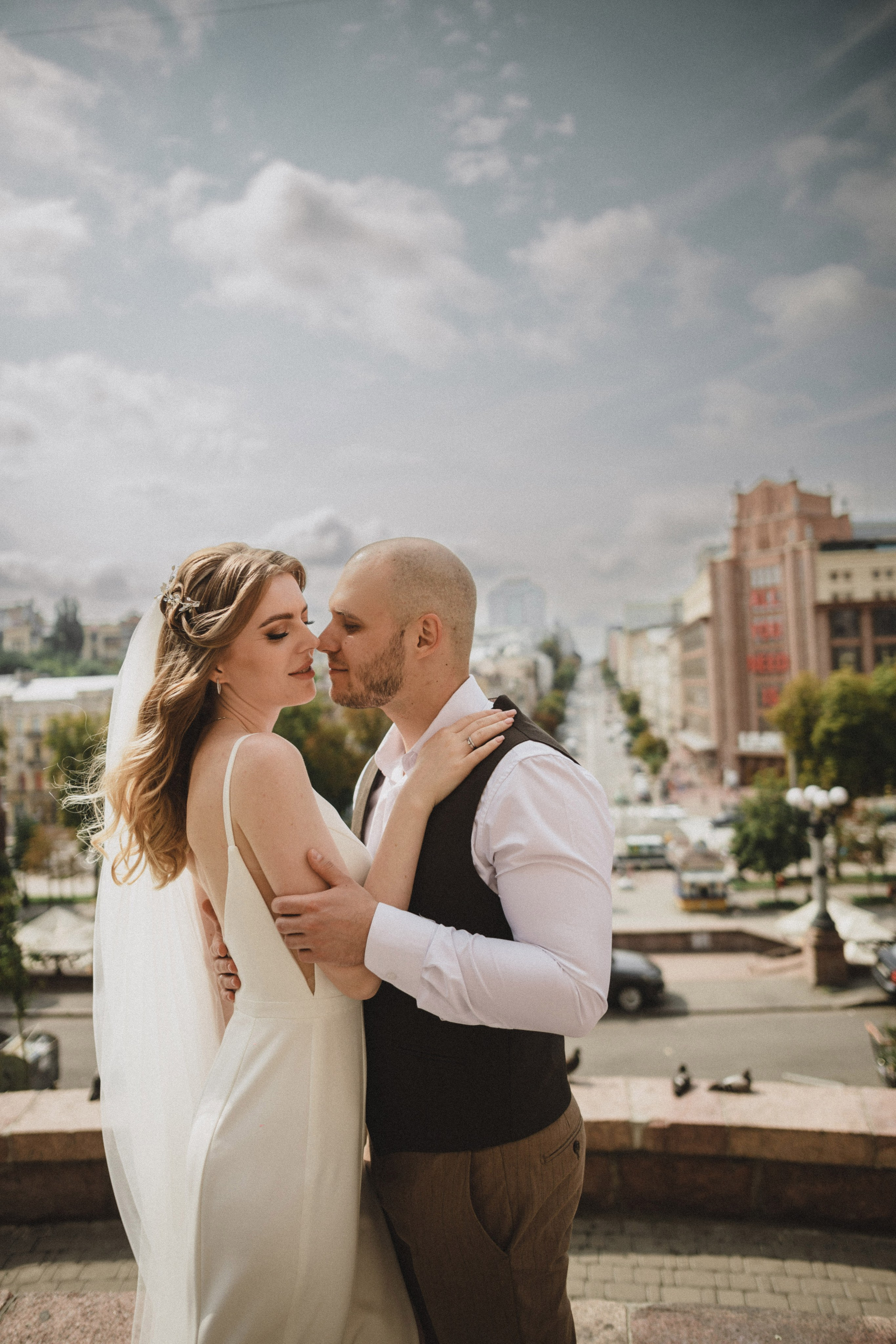 Elegant Urban Wedding Photography — Roman & Valentina. Wedding Photographer in Florence, Pisa & Tuscany | Candid & Elegant Photography in Italy