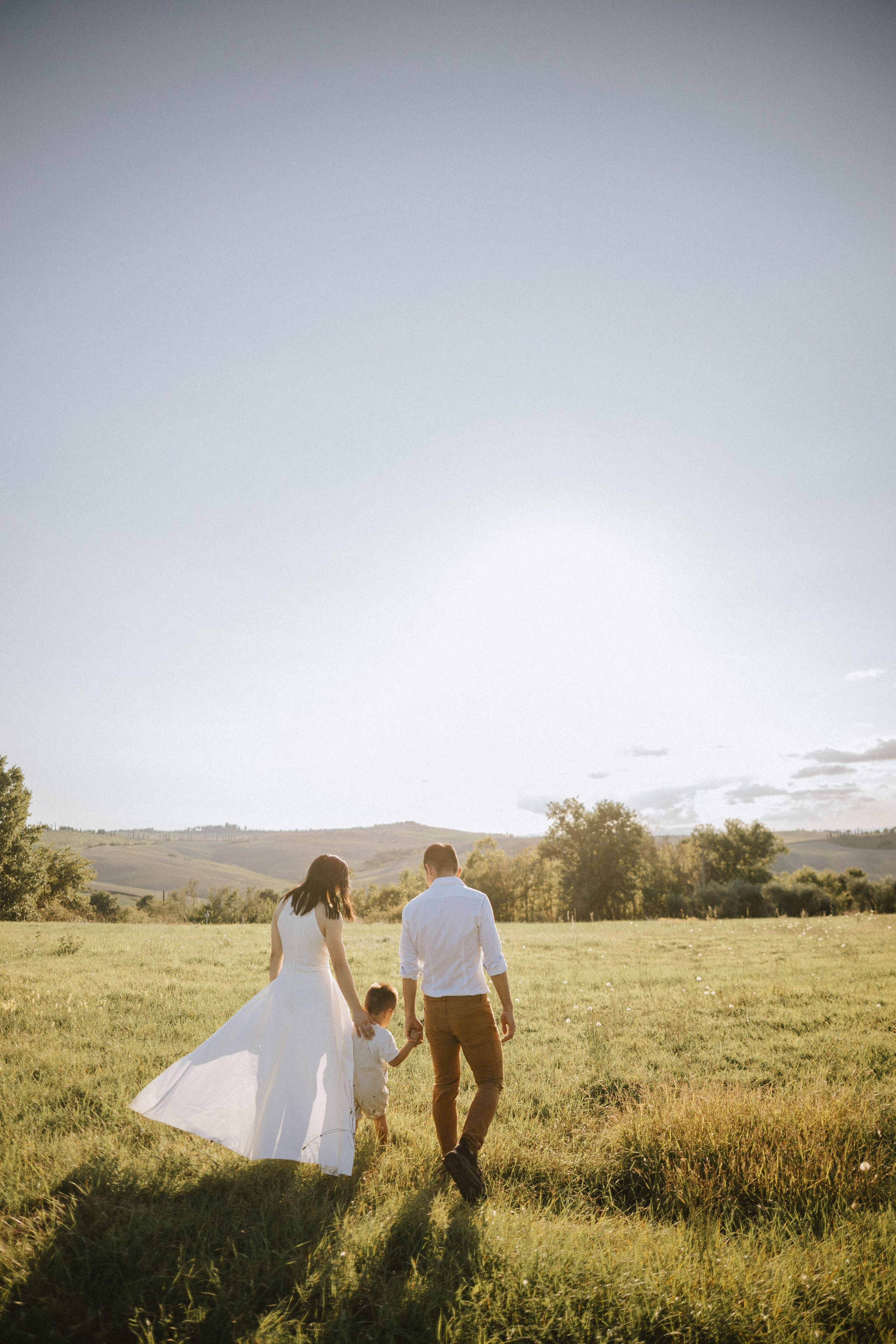 Family Photoshoot in Tuscany | Val d’Orcia & Pienza Photographer. Wedding Photographer in Florence, Pisa & Tuscany | Candid & Elegant Photography in Italy