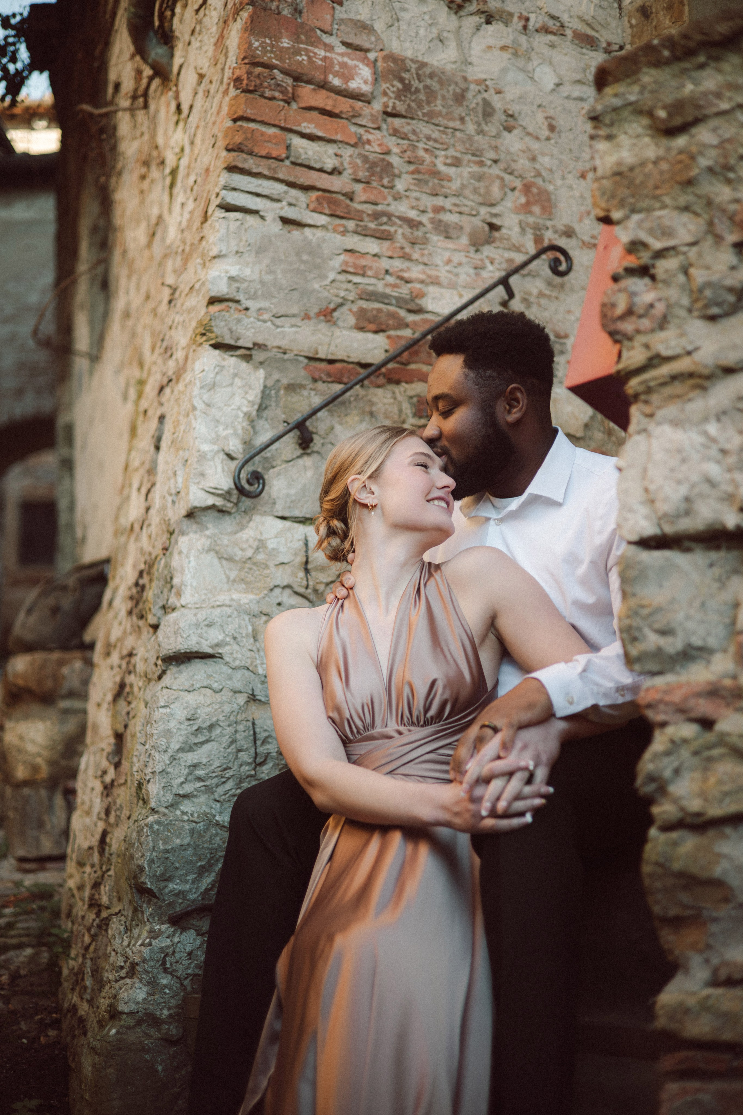 Seth & Janaya. Fotografo di matrimoni a Firenze, Pisa e Toscana | Fotografia spontanea ed elegante in Italia
