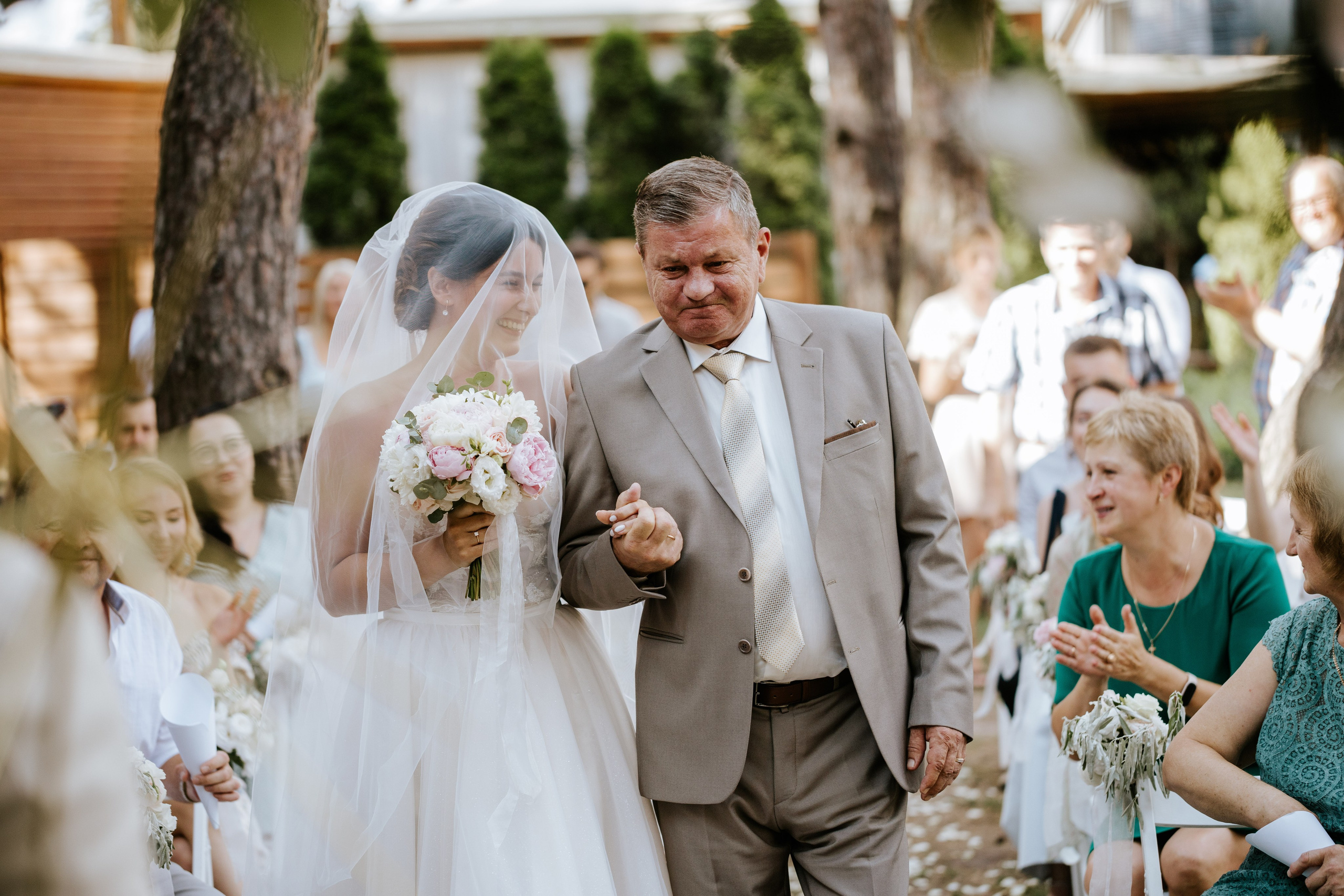 Matrimonio elegante di Olga & Slava — Emozioni autentiche e bellezza senza tempo. Fotografo di matrimoni a Firenze, Pisa e Toscana | Fotografia spontanea ed elegante in Italia