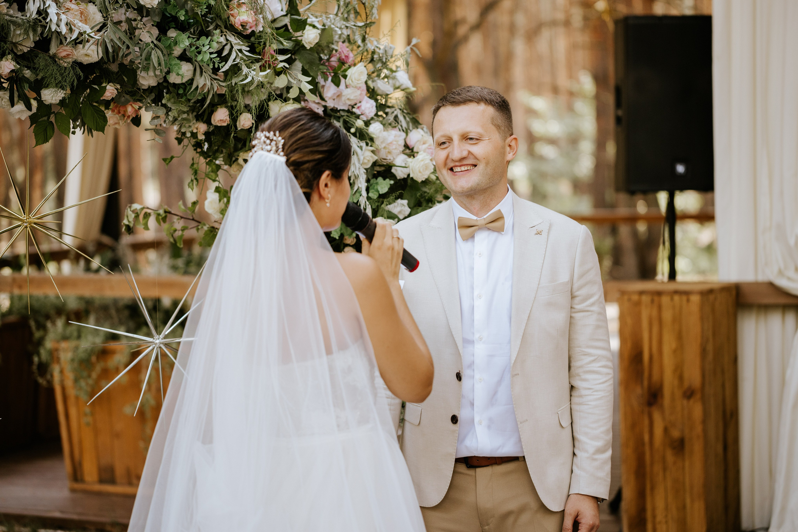Matrimonio elegante di Olga & Slava — Emozioni autentiche e bellezza senza tempo. Fotografo di matrimoni a Firenze, Pisa e Toscana | Fotografia spontanea ed elegante in Italia