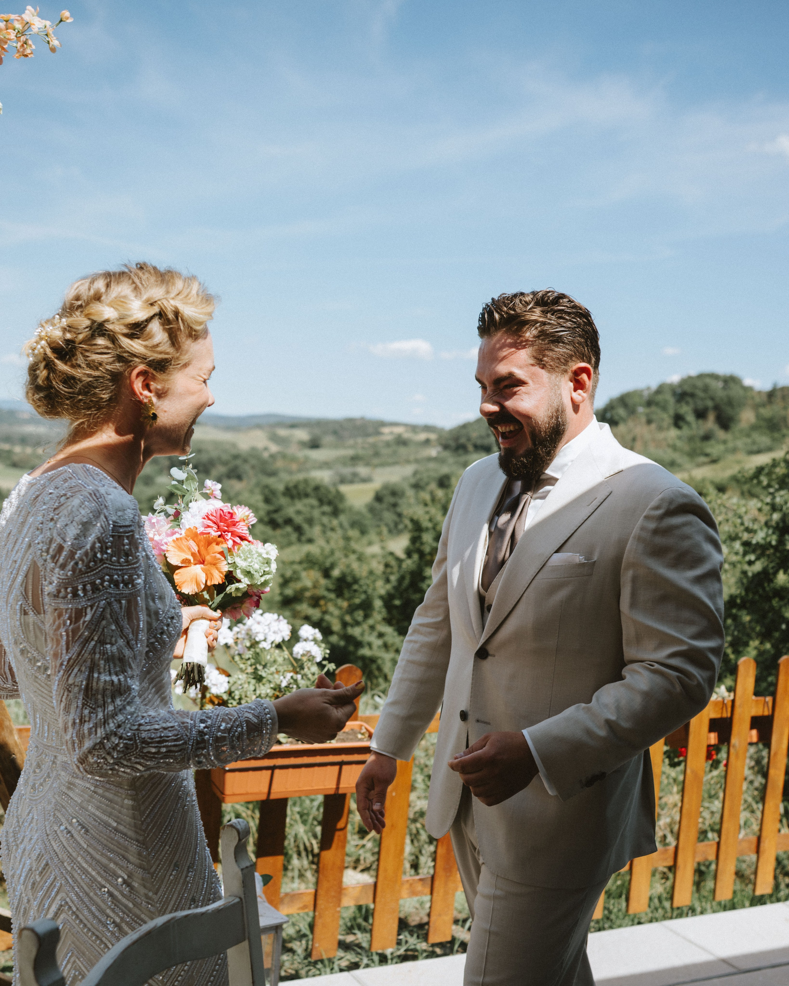 Sebastian & Isa – Matrimonio Romantico in Toscana | Celebrazione Intima tra le Colline. Fotografo di matrimoni a Firenze, Pisa e Toscana | Fotografia spontanea ed elegante in Italia