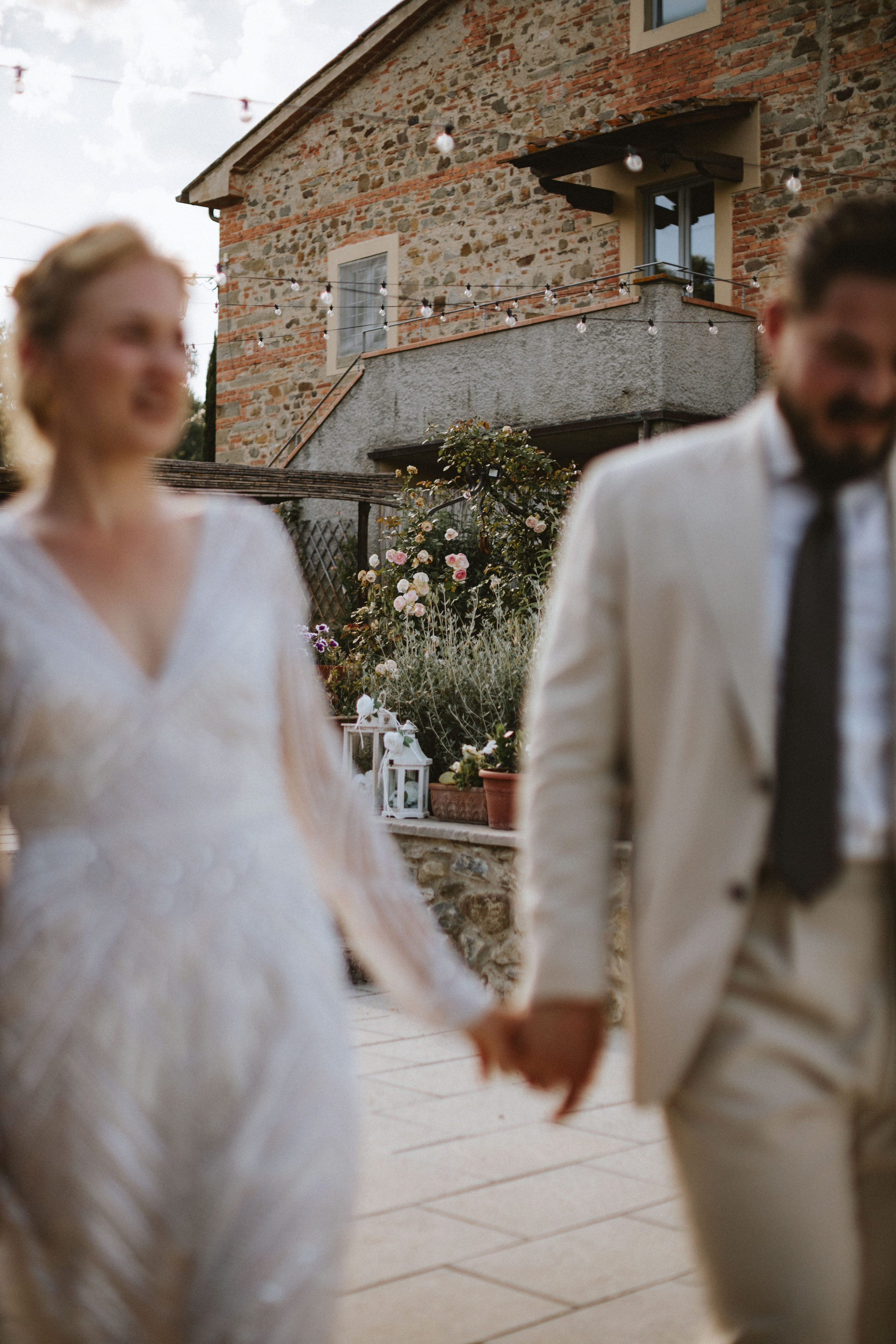 Sebastian & Isa – Matrimonio Romantico in Toscana | Celebrazione Intima tra le Colline. Fotografo di matrimoni a Firenze, Pisa e Toscana | Fotografia spontanea ed elegante in Italia