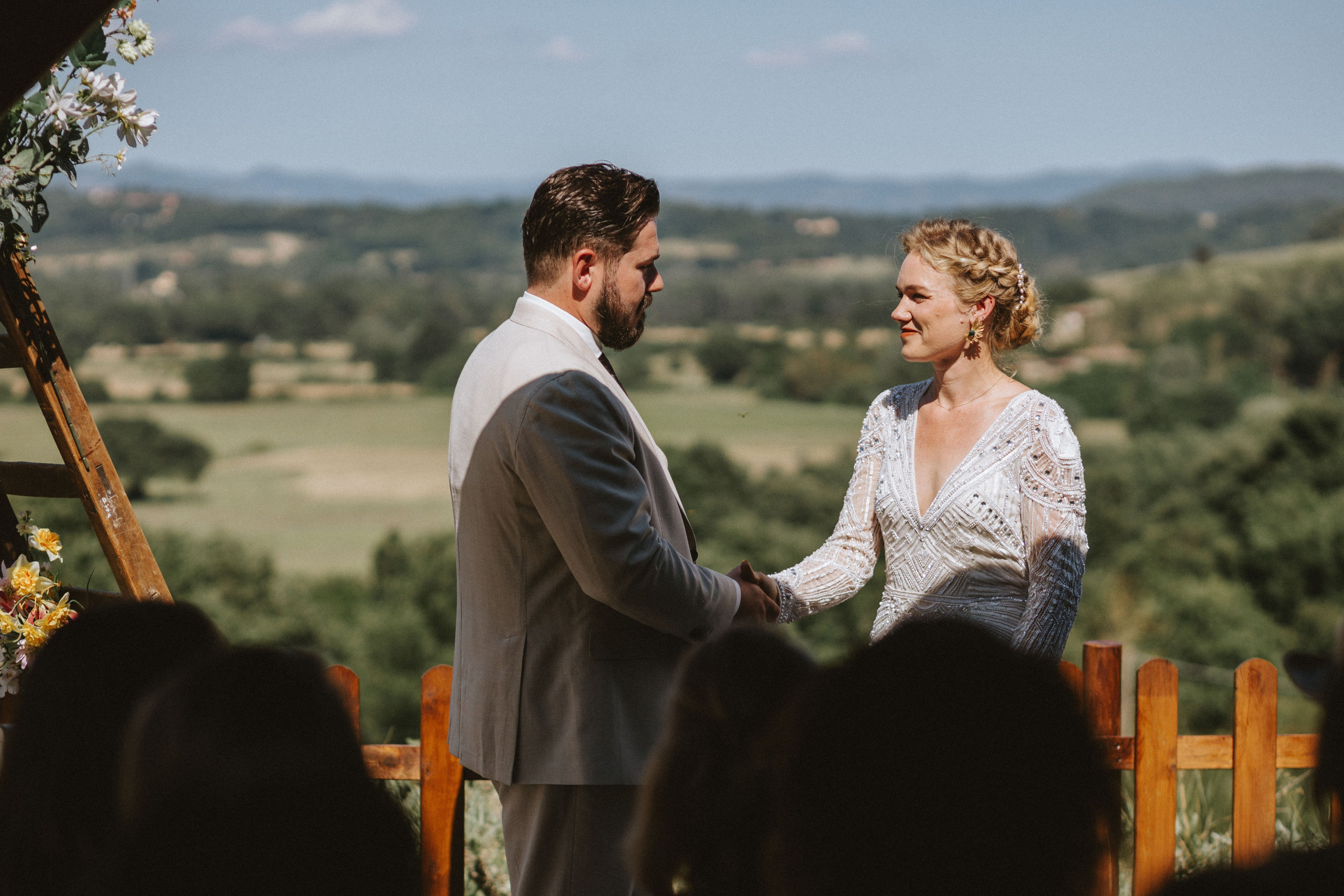 Sebastian & Isa – Matrimonio Romantico in Toscana | Celebrazione Intima tra le Colline. Fotografo di matrimoni a Firenze, Pisa e Toscana | Fotografia spontanea ed elegante in Italia