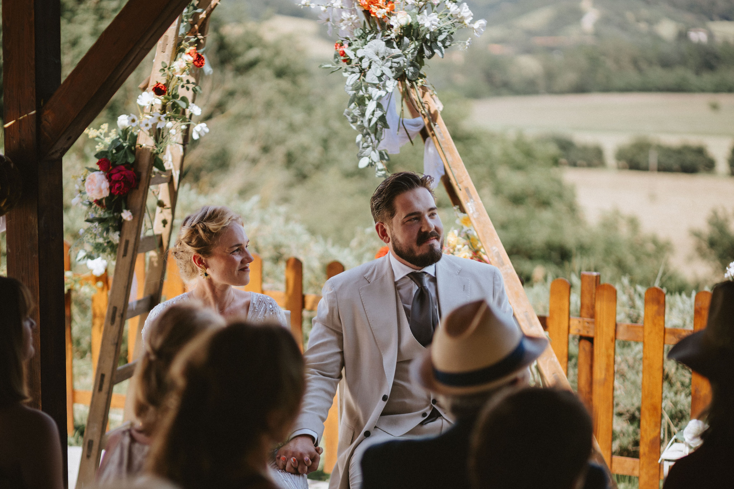 Sebastian & Isa – Matrimonio Romantico in Toscana | Celebrazione Intima tra le Colline. Fotografo di matrimoni a Firenze, Pisa e Toscana | Fotografia spontanea ed elegante in Italia