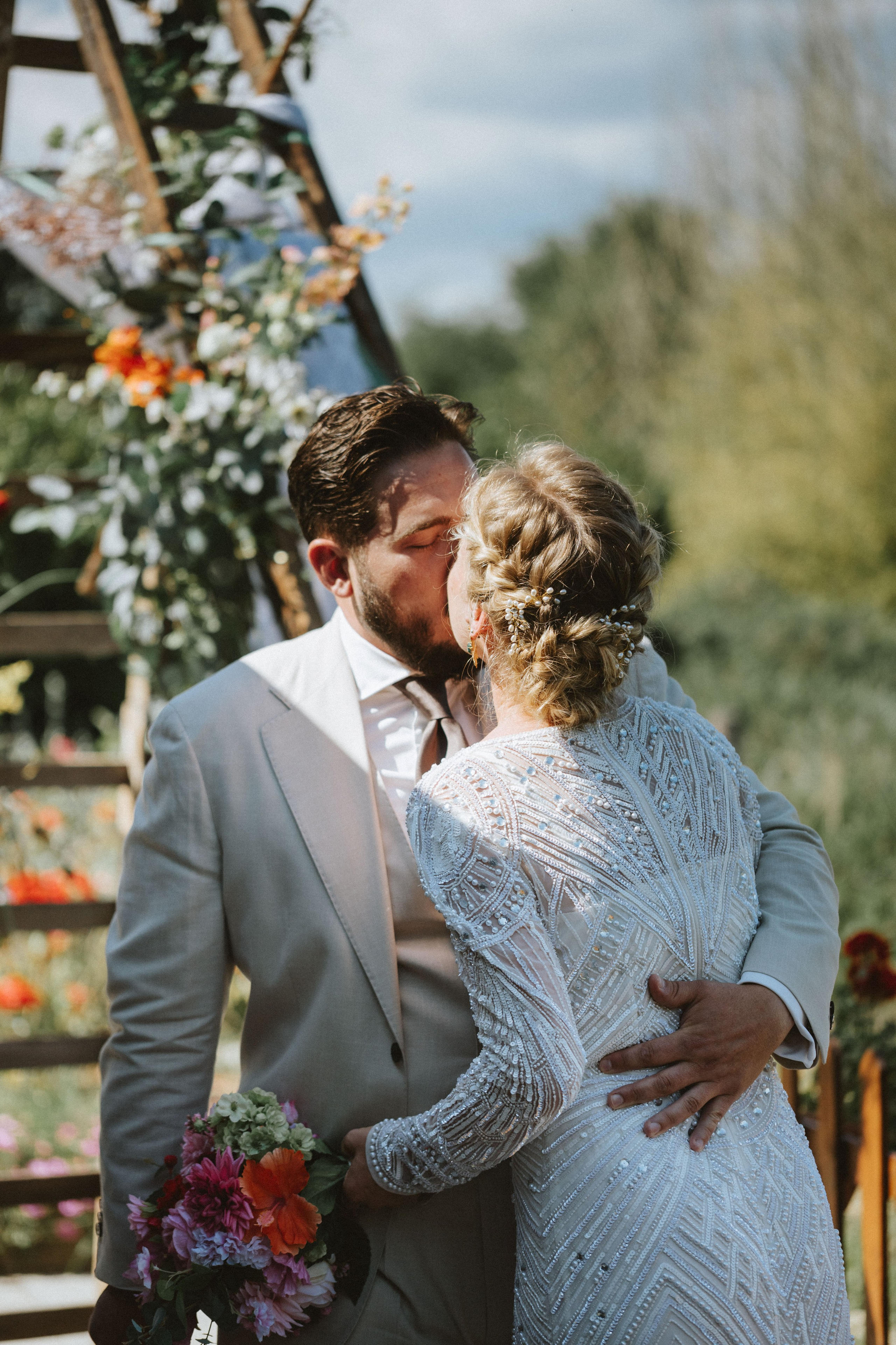 Sebastian & Isa – Matrimonio Romantico in Toscana | Celebrazione Intima tra le Colline. Fotografo di matrimoni a Firenze, Pisa e Toscana | Fotografia spontanea ed elegante in Italia