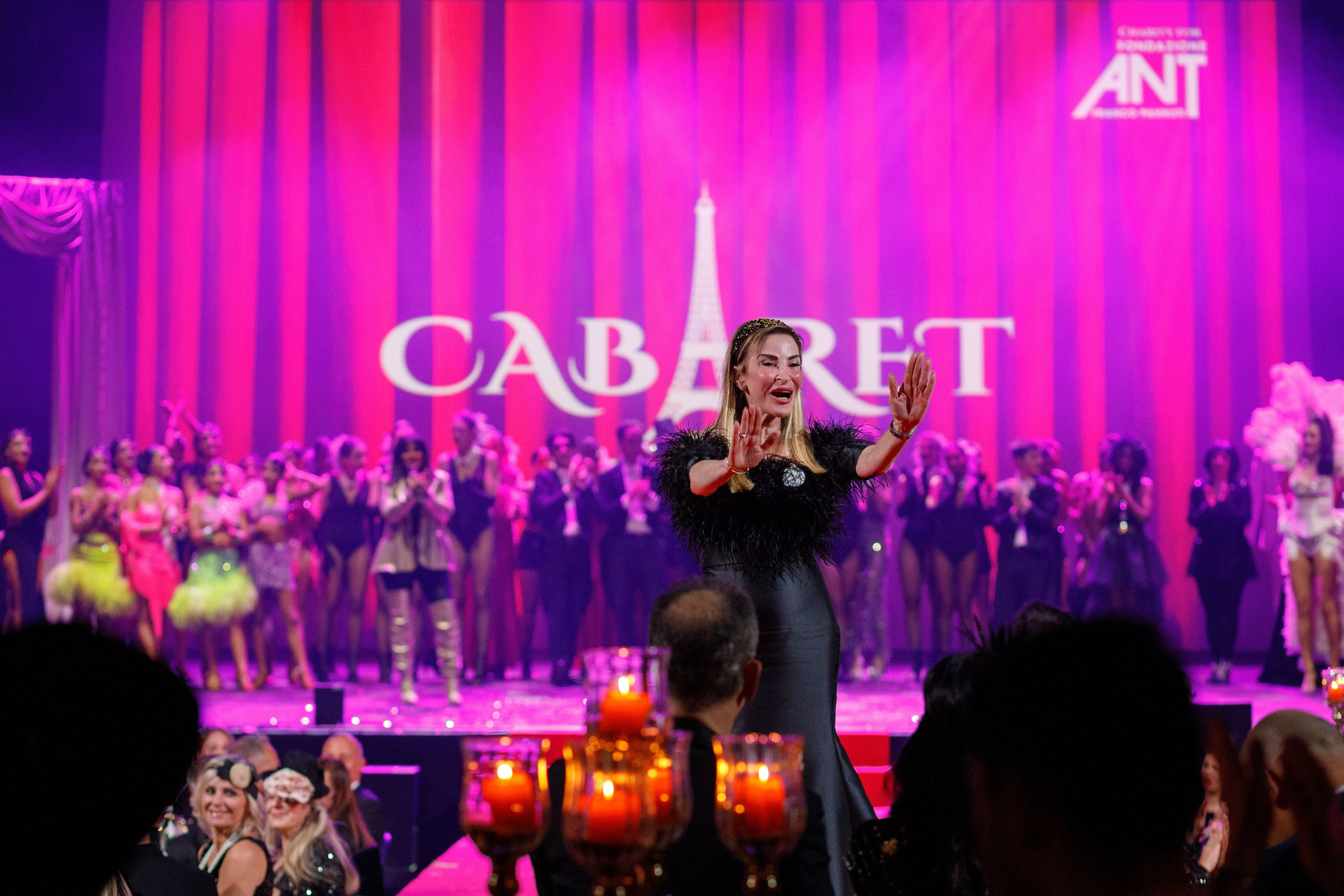 Cabaret Paris — Event Photography for Fondazione ANT | Gala & Charity Photography. Wedding Photographer in Florence, Pisa & Tuscany | Candid & Elegant Photography in Italy