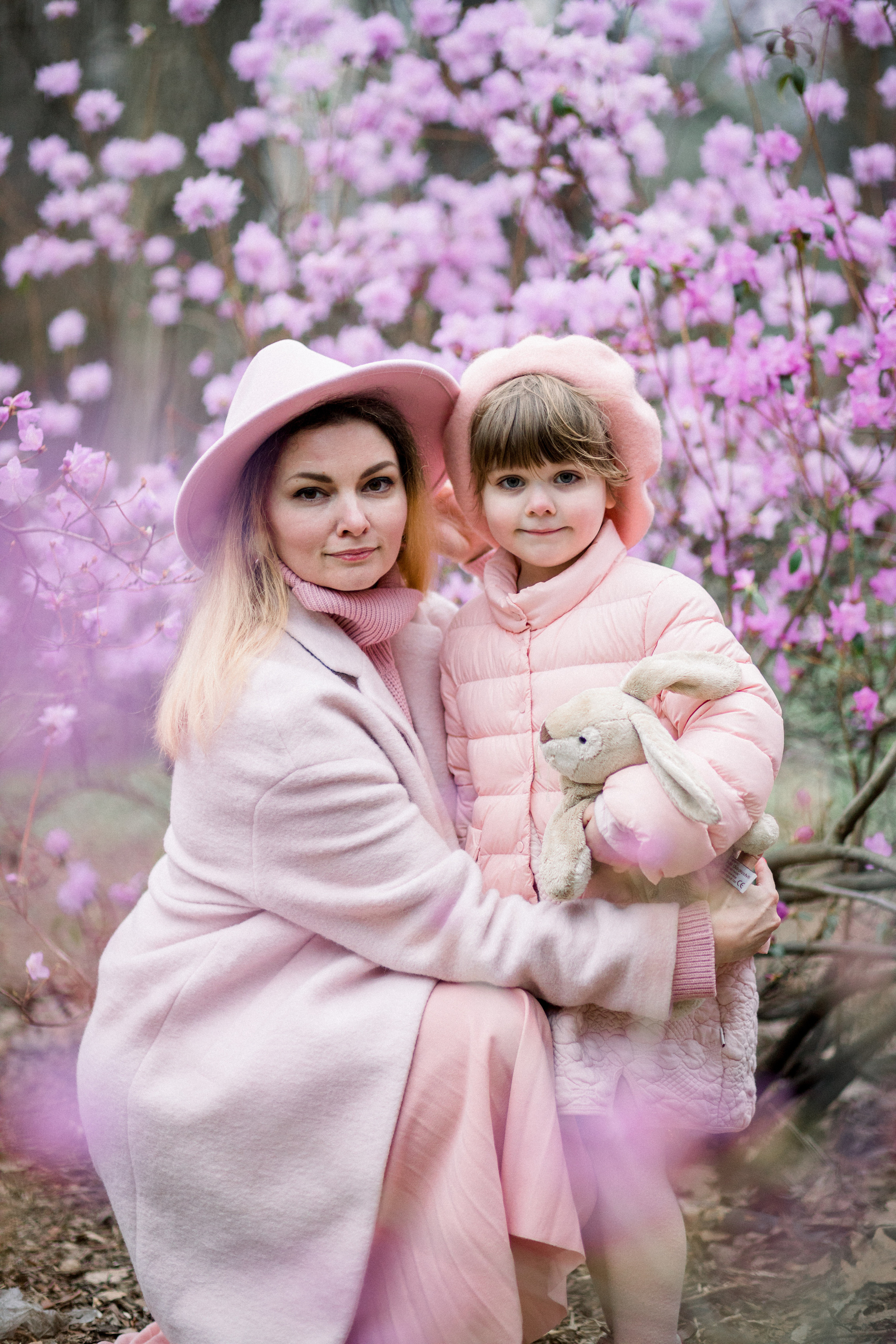 Фотосессия мамы и дочки в ботаническом саду им. Фомина. Wedding Photographer in Florence, Pisa & Tuscany | Candid & Elegant Photography in Italy