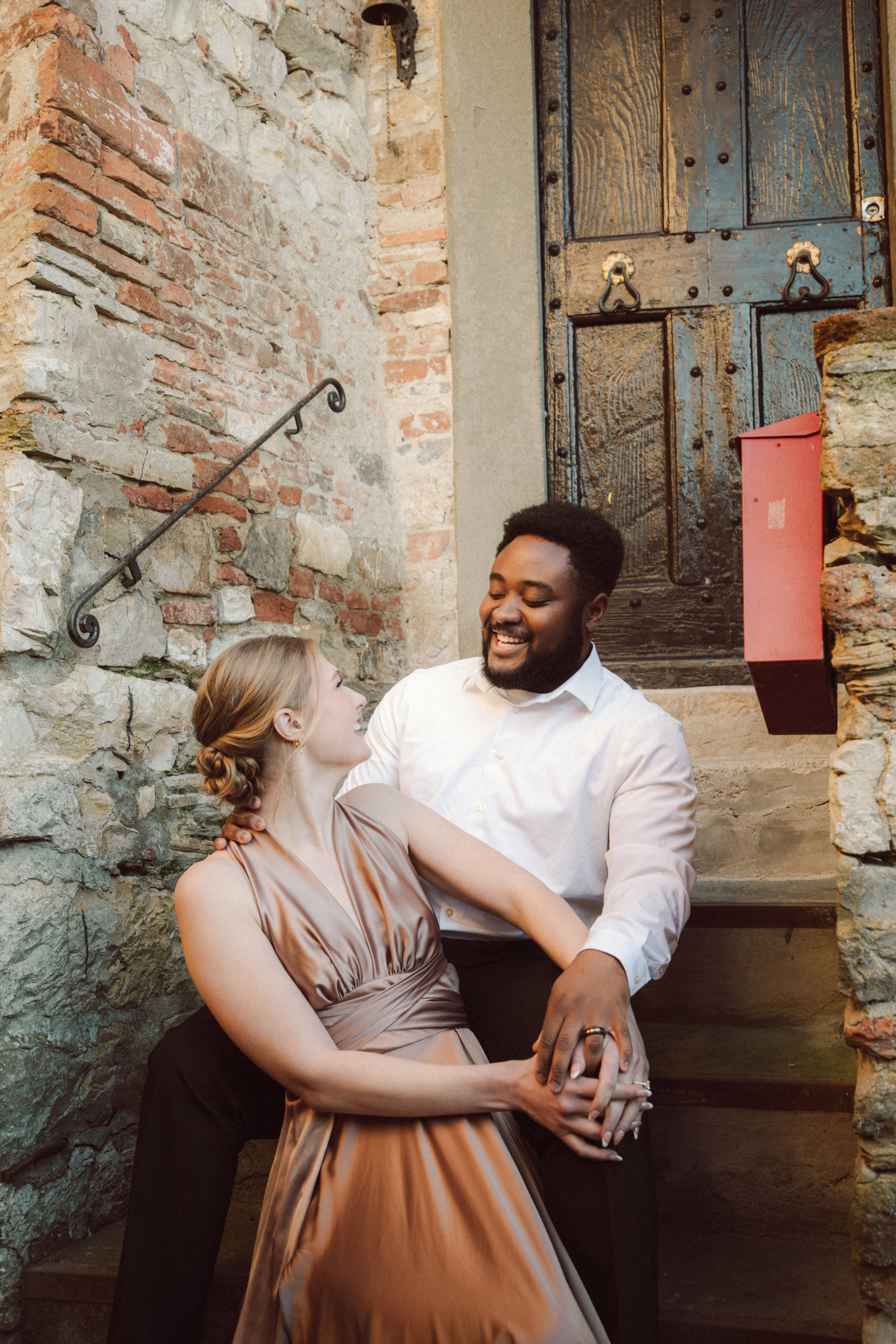Seth & Janaya. Fotografo di matrimoni a Firenze, Pisa e Toscana | Fotografia spontanea ed elegante in Italia