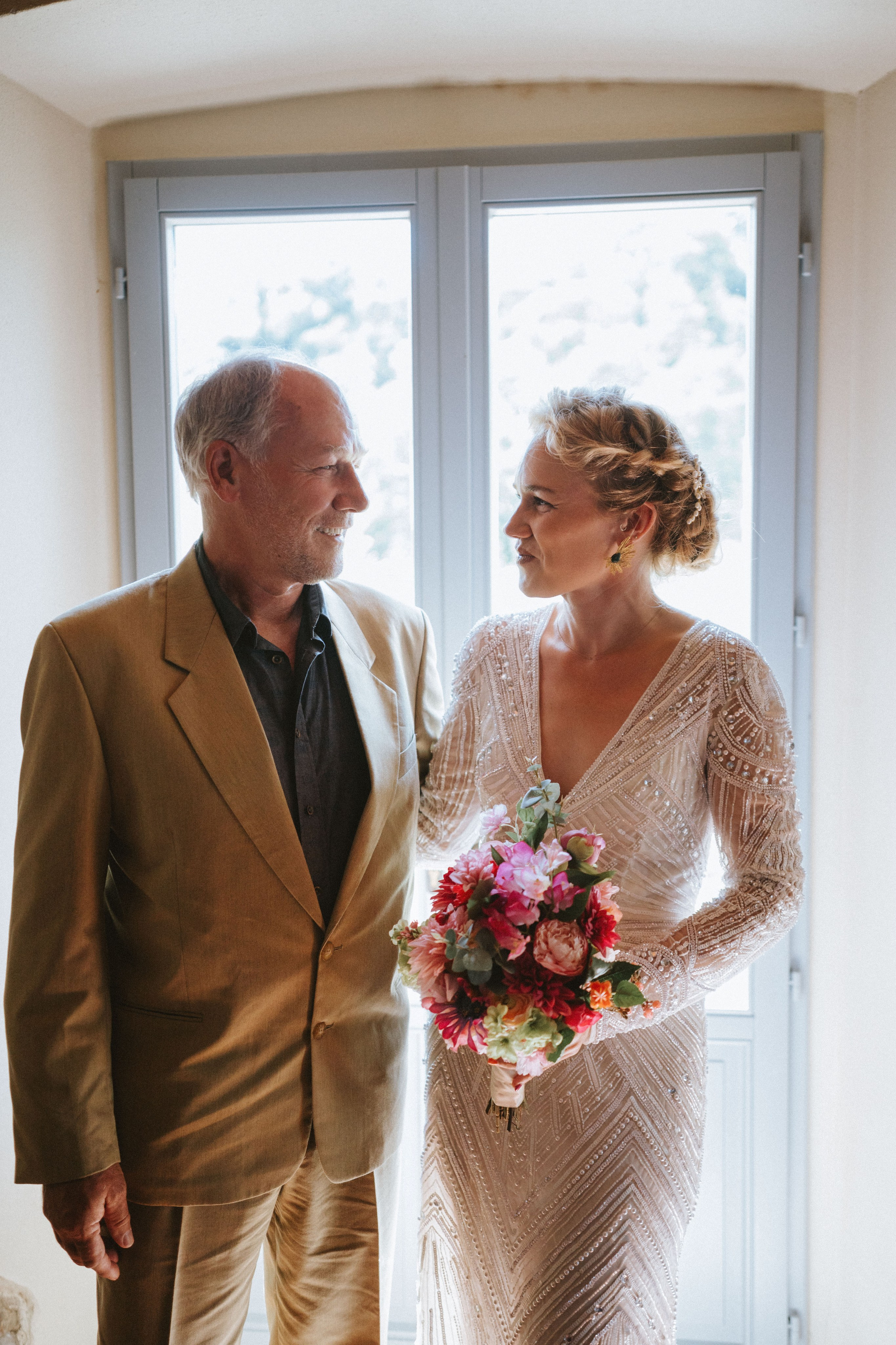 Sebastian & Isa – Matrimonio Romantico in Toscana | Celebrazione Intima tra le Colline. Fotografo di matrimoni a Firenze, Pisa e Toscana | Fotografia spontanea ed elegante in Italia
