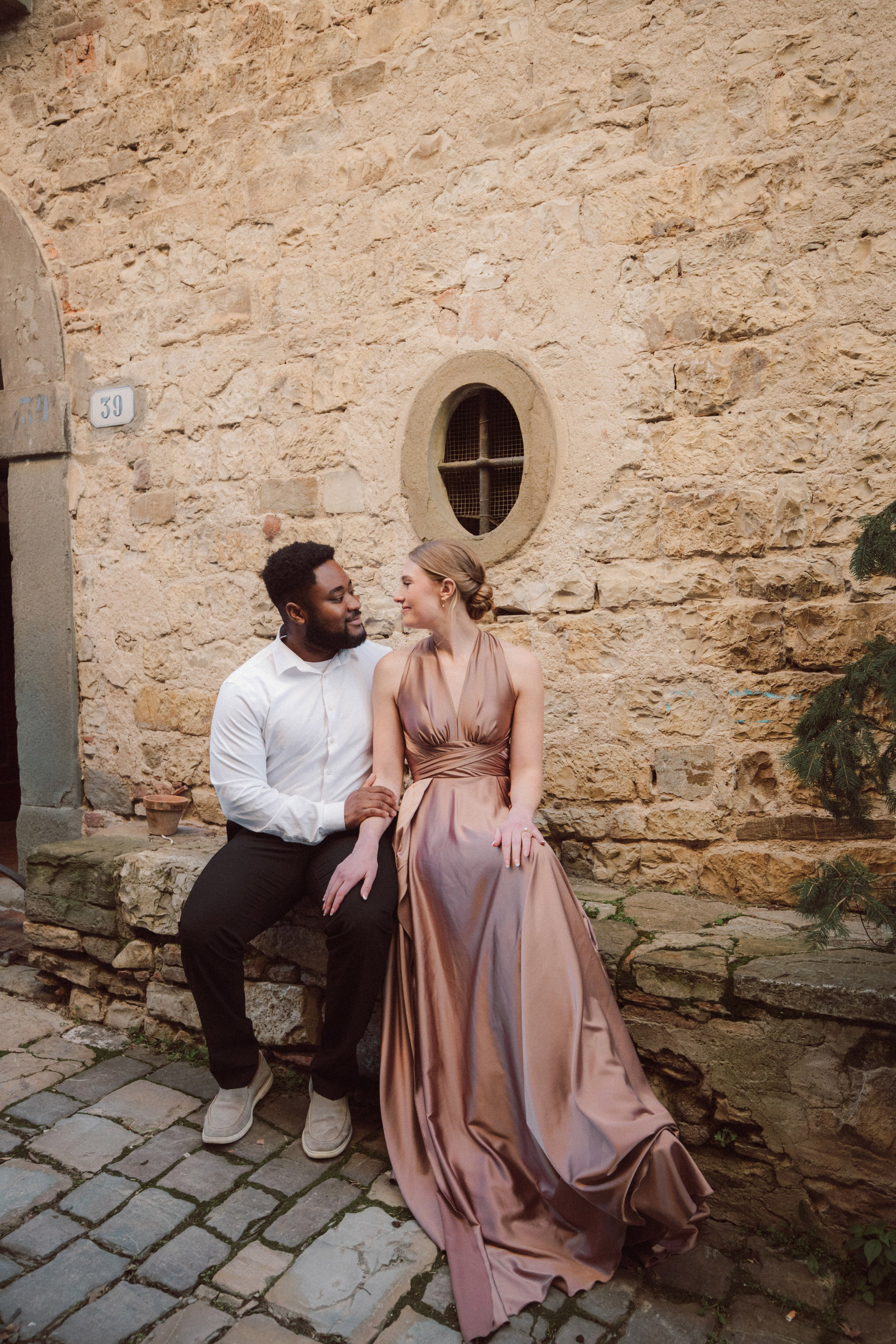 Seth & Janaya. Fotografo di matrimoni a Firenze, Pisa e Toscana | Fotografia spontanea ed elegante in Italia