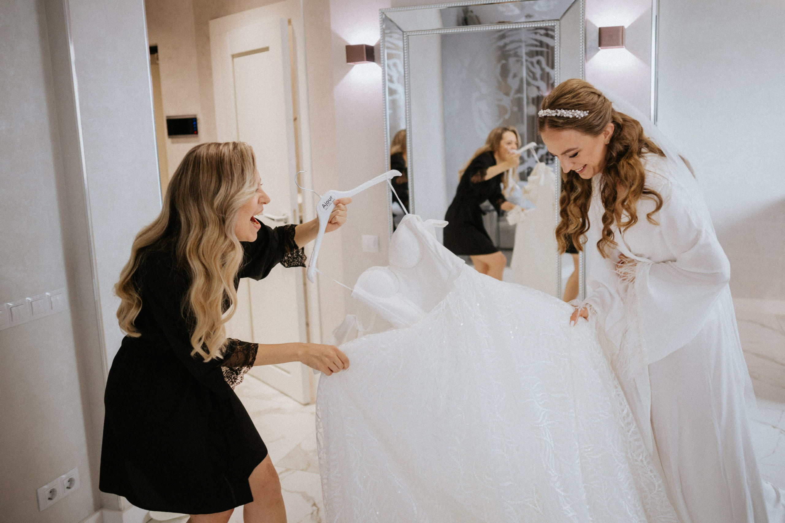 Emotional Wedding Photography — Leonid & Olga. Wedding Photographer in Florence, Pisa & Tuscany | Candid & Elegant Photography in Italy