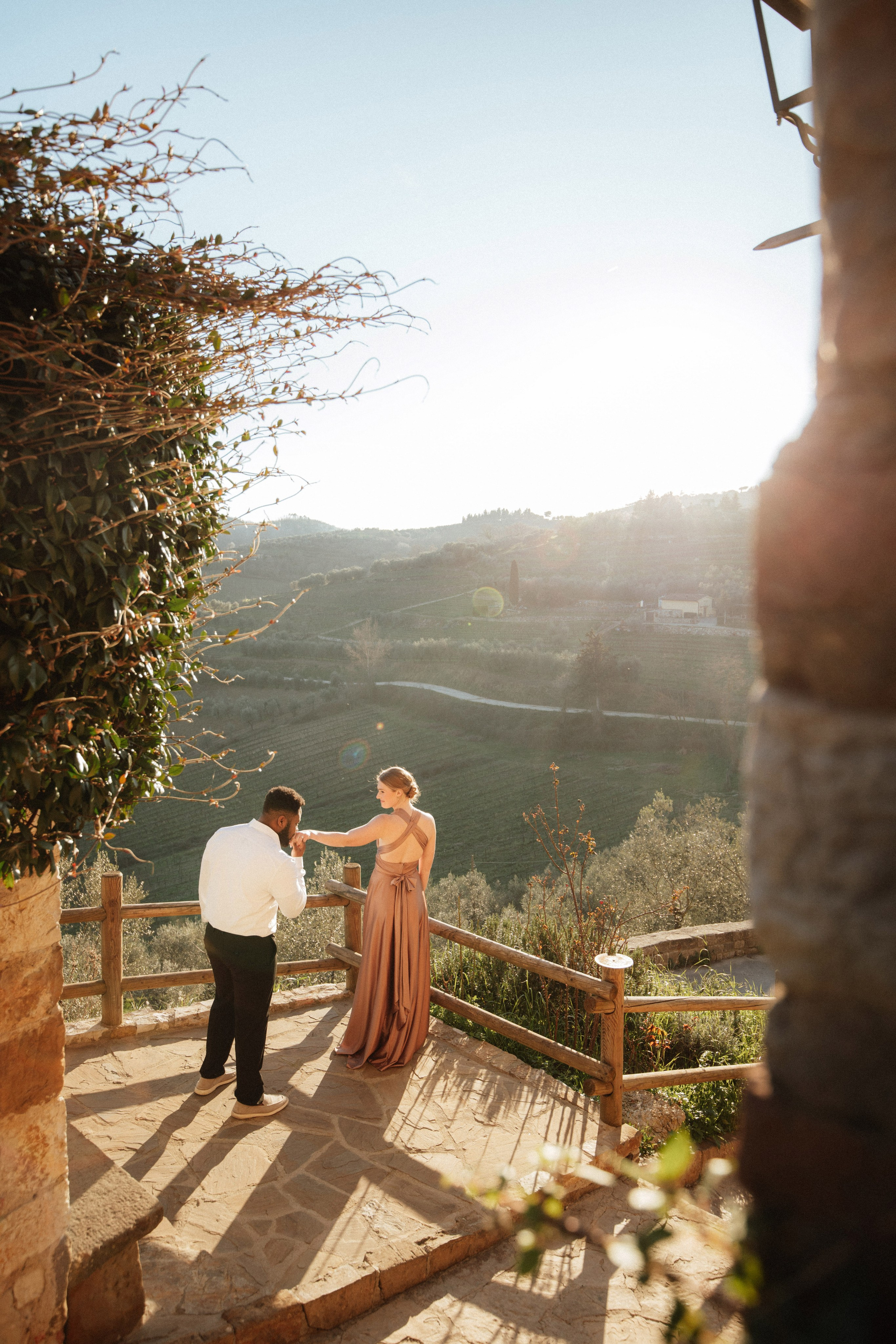 Seth & Janaya. Fotografo di matrimoni a Firenze, Pisa e Toscana | Fotografia spontanea ed elegante in Italia