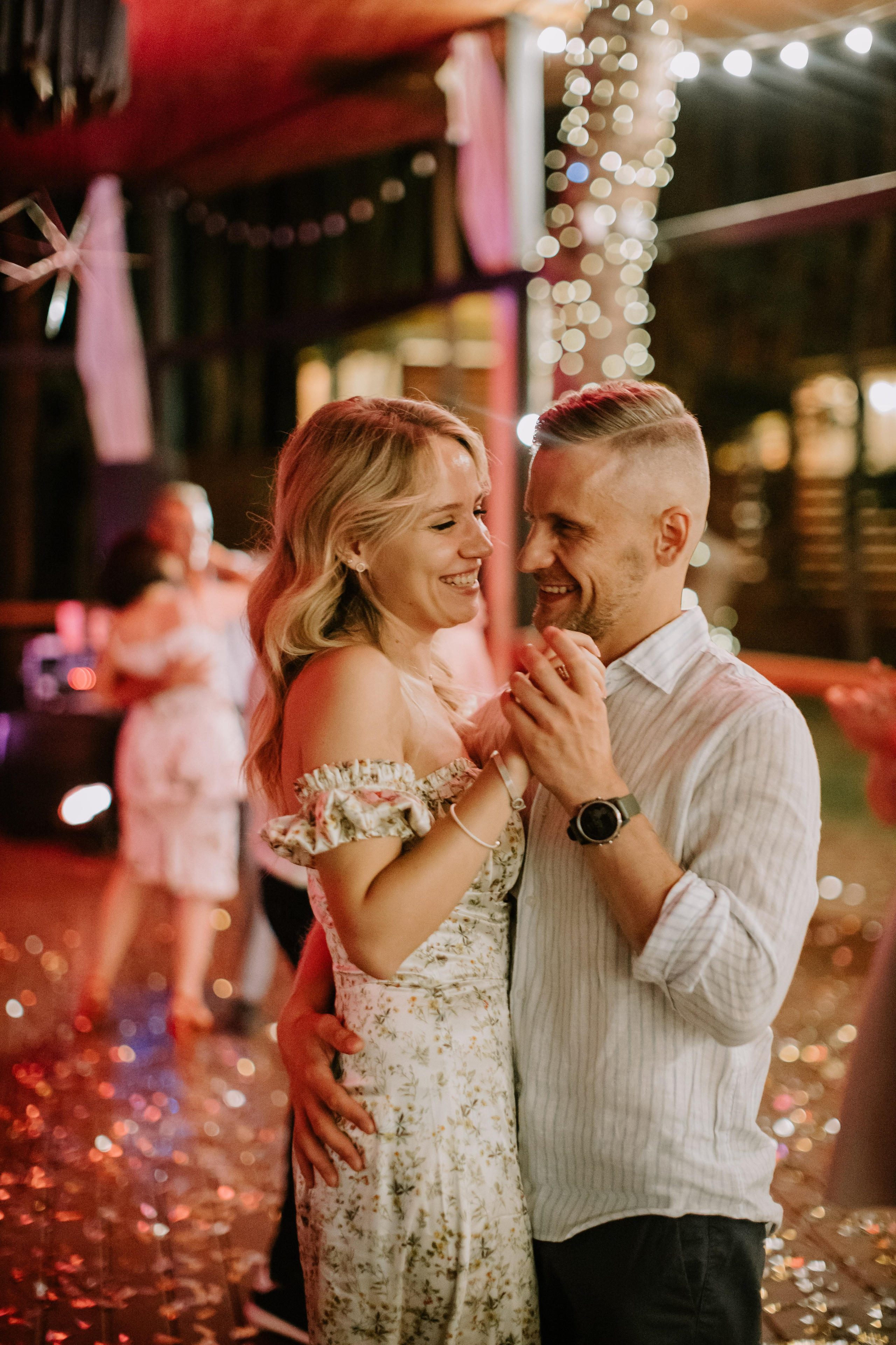 Matrimonio elegante di Olga & Slava — Emozioni autentiche e bellezza senza tempo. Fotografo di matrimoni a Firenze, Pisa e Toscana | Fotografia spontanea ed elegante in Italia