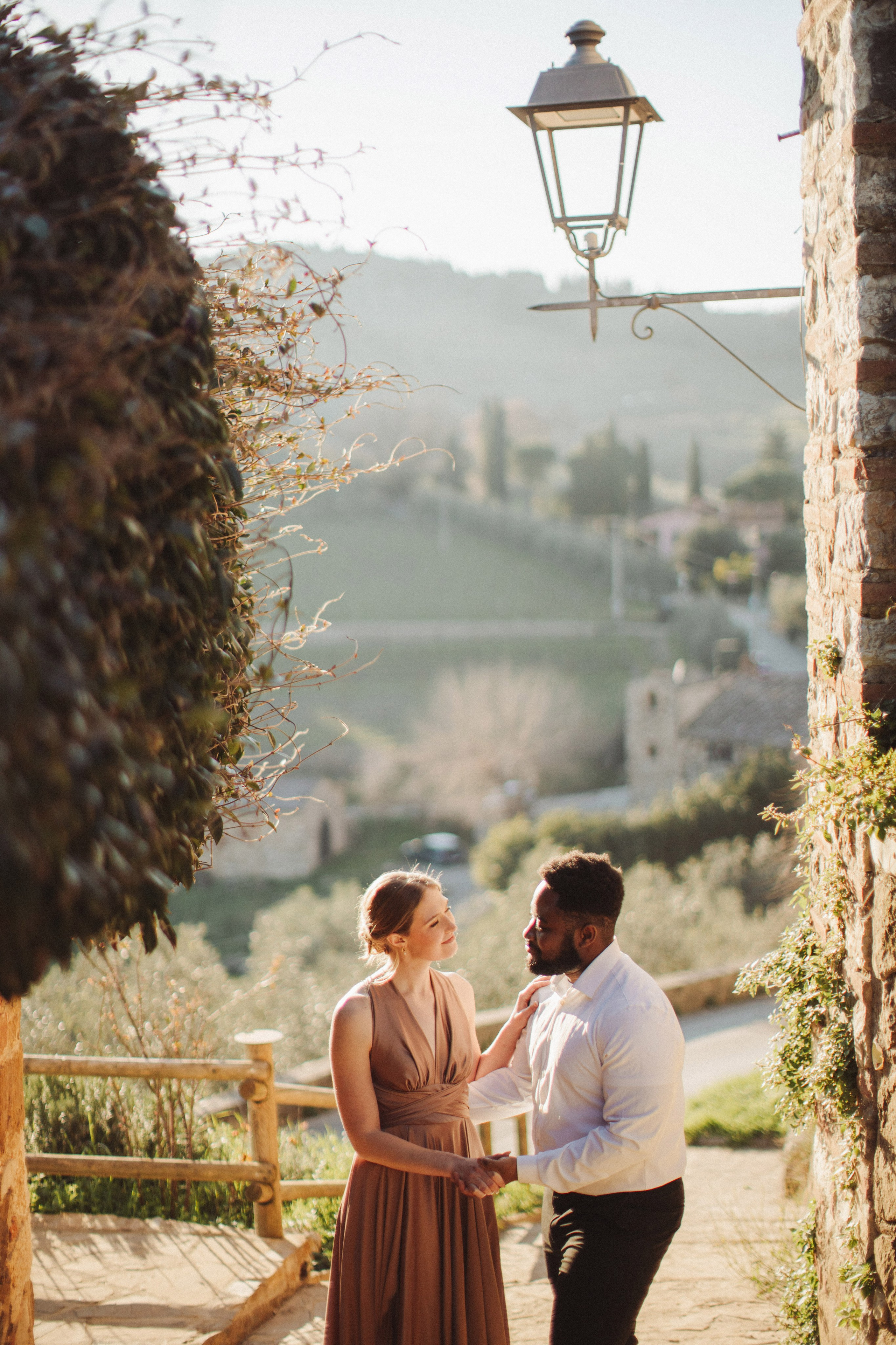 Seth & Janaya. Fotografo di matrimoni a Firenze, Pisa e Toscana | Fotografia spontanea ed elegante in Italia