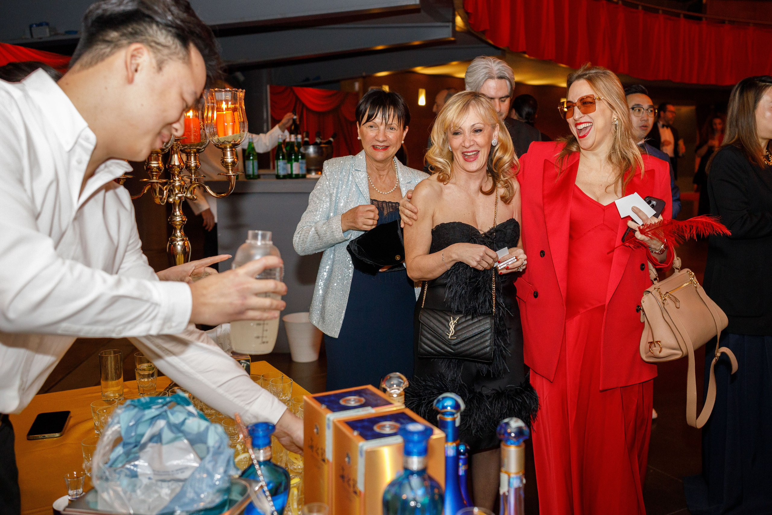 Cabaret Paris — Event Photography for Fondazione ANT | Gala & Charity Photography. Wedding Photographer in Florence, Pisa & Tuscany | Candid & Elegant Photography in Italy