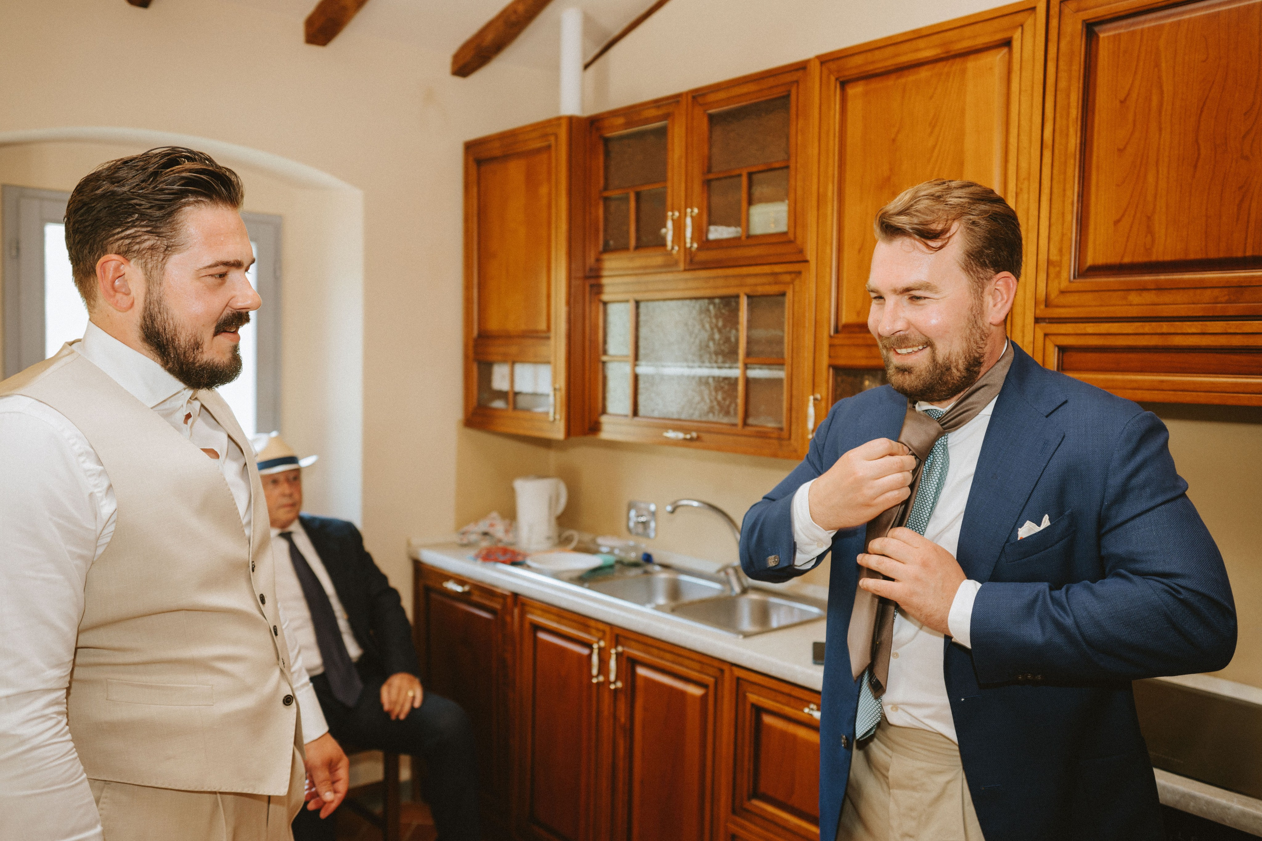 Sebastian & Isa – Matrimonio Romantico in Toscana | Celebrazione Intima tra le Colline. Fotografo di matrimoni a Firenze, Pisa e Toscana | Fotografia spontanea ed elegante in Italia