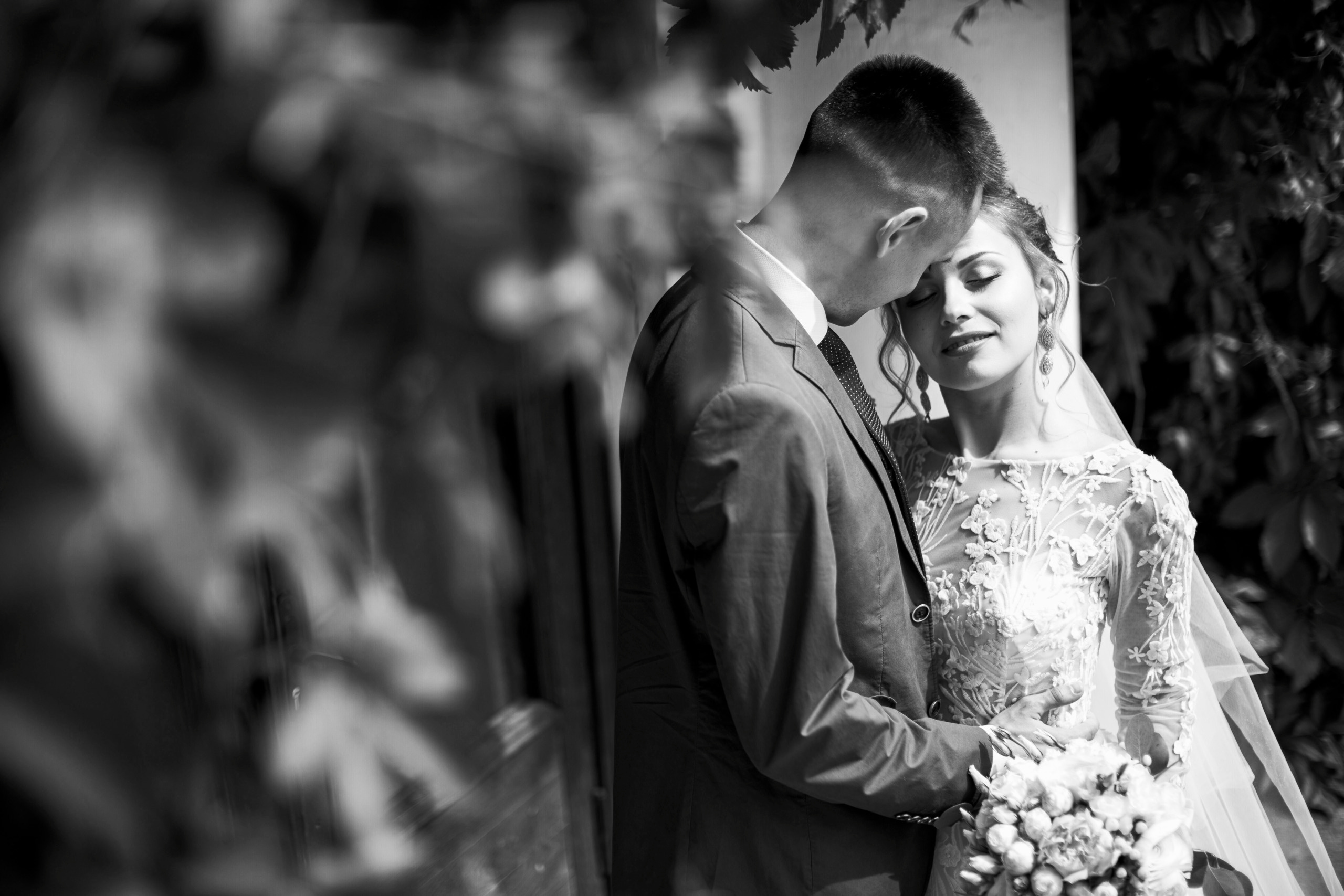 Свадебная фотосессия в Киеве  на ВДНХ. Wedding Photographer in Florence, Pisa & Tuscany | Candid & Elegant Photography in Italy