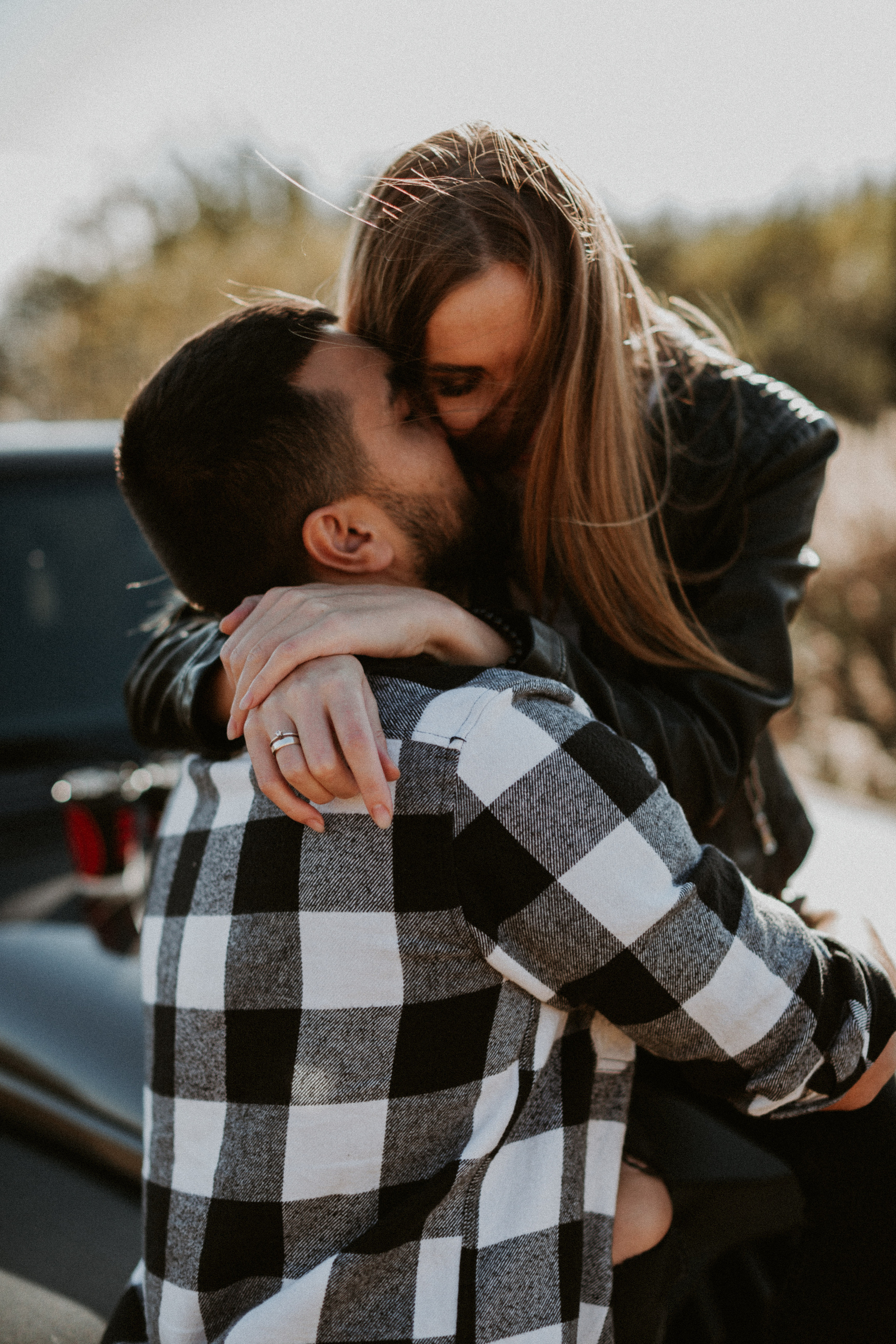 Nikolay & Olga — Stylish Couple Photoshoot | Sunset & Jeep Wrangler Meta Description: Discover Nikolay & Olga’s romantic couple photoshoot:. Wedding Photographer in Florence, Pisa & Tuscany | Candid & Elegant Photography in Italy