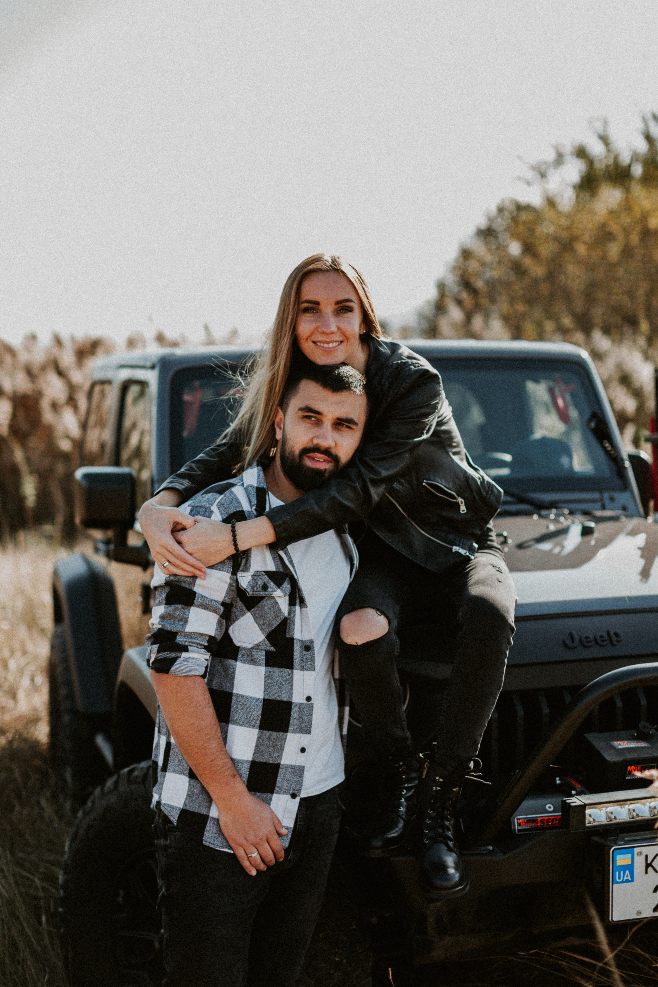 Nikolay & Olga — Stylish Couple Photoshoot | Sunset & Jeep Wrangler Meta Description: Discover Nikolay & Olga’s romantic couple photoshoot:. Wedding Photographer in Florence, Pisa & Tuscany | Candid & Elegant Photography in Italy