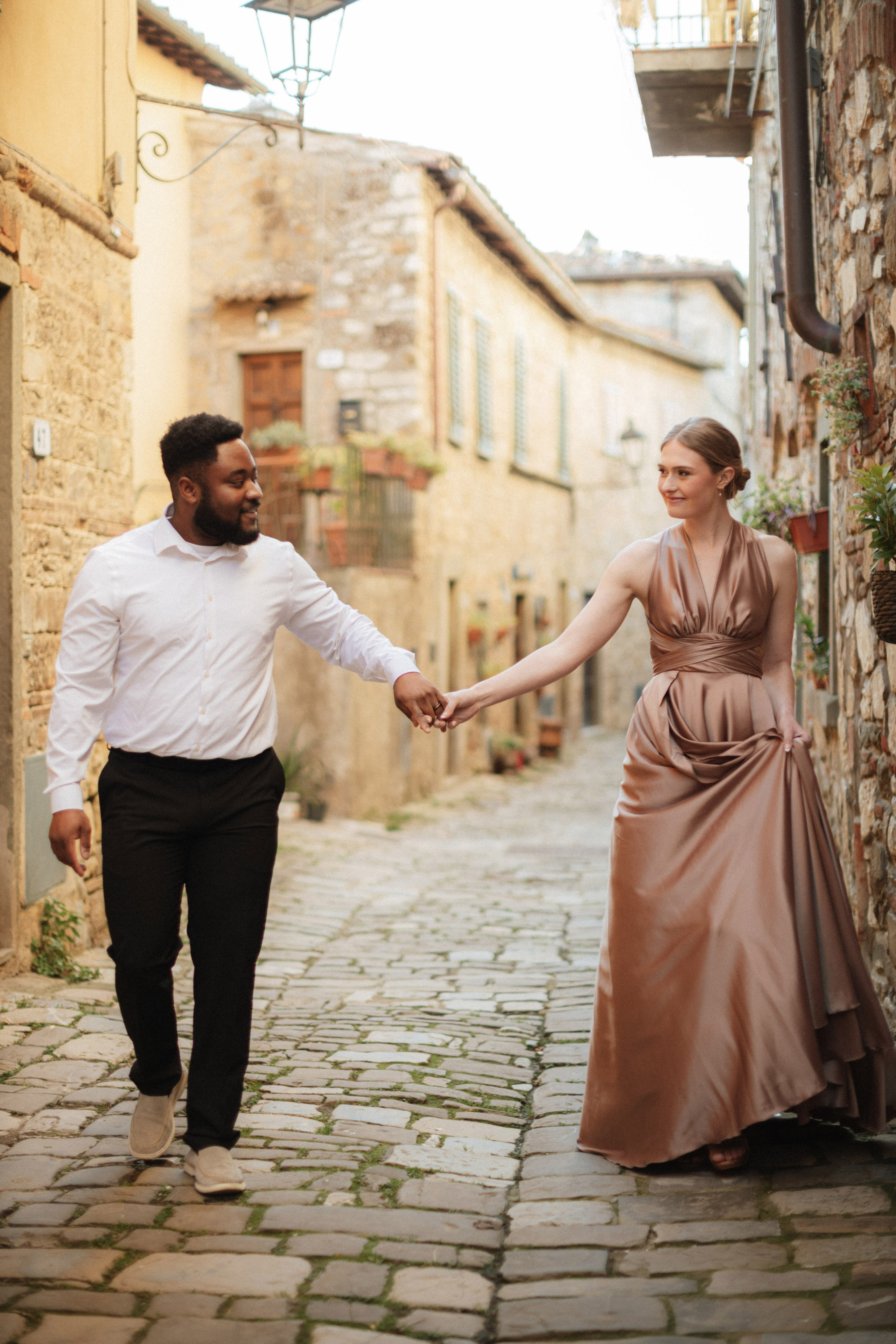 Seth & Janaya. Fotografo di matrimoni a Firenze, Pisa e Toscana | Fotografia spontanea ed elegante in Italia