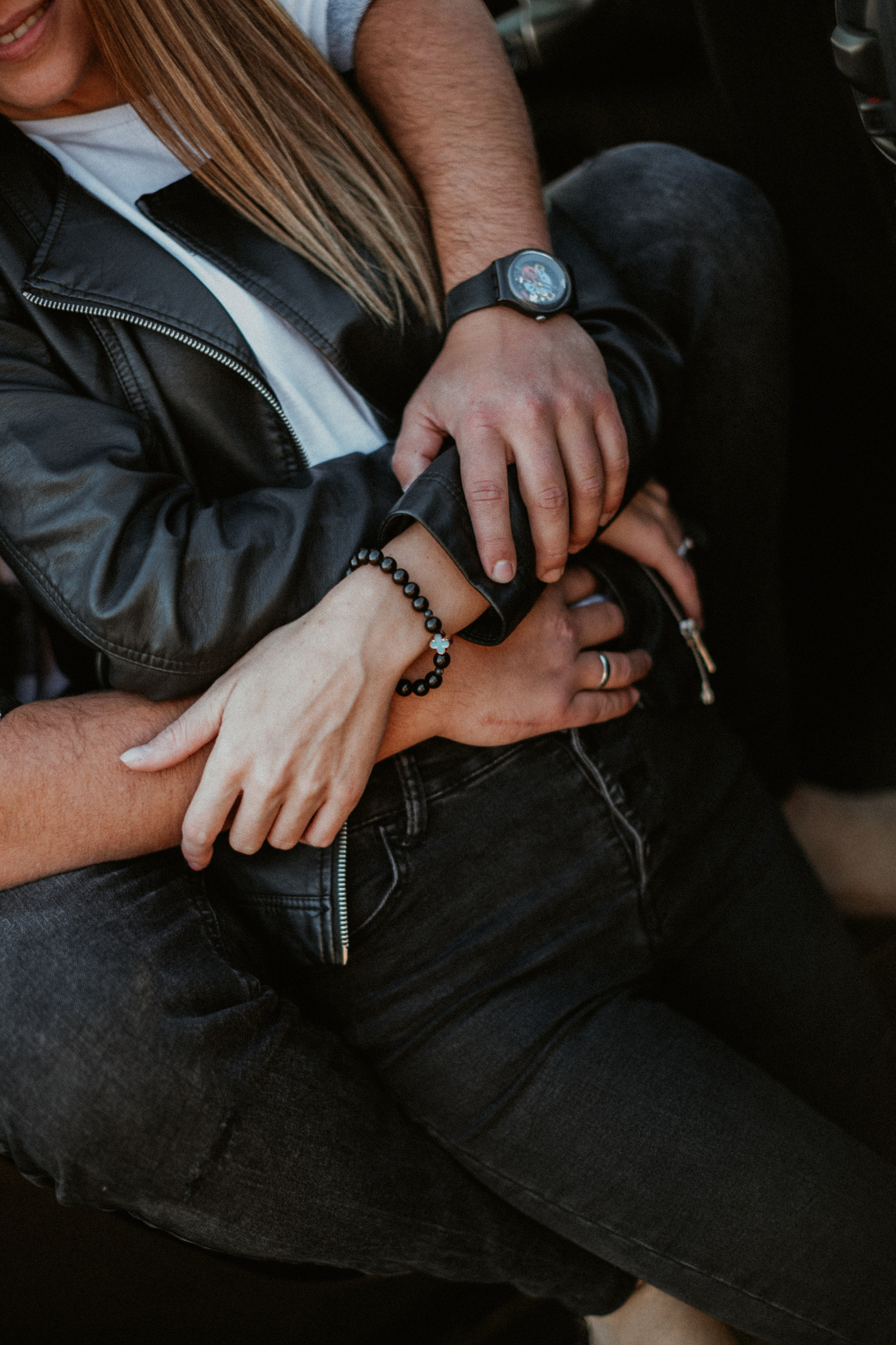Nikolay & Olga — Stylish Couple Photoshoot | Sunset & Jeep Wrangler Meta Description: Discover Nikolay & Olga’s romantic couple photoshoot:. Wedding Photographer in Florence, Pisa & Tuscany | Candid & Elegant Photography in Italy