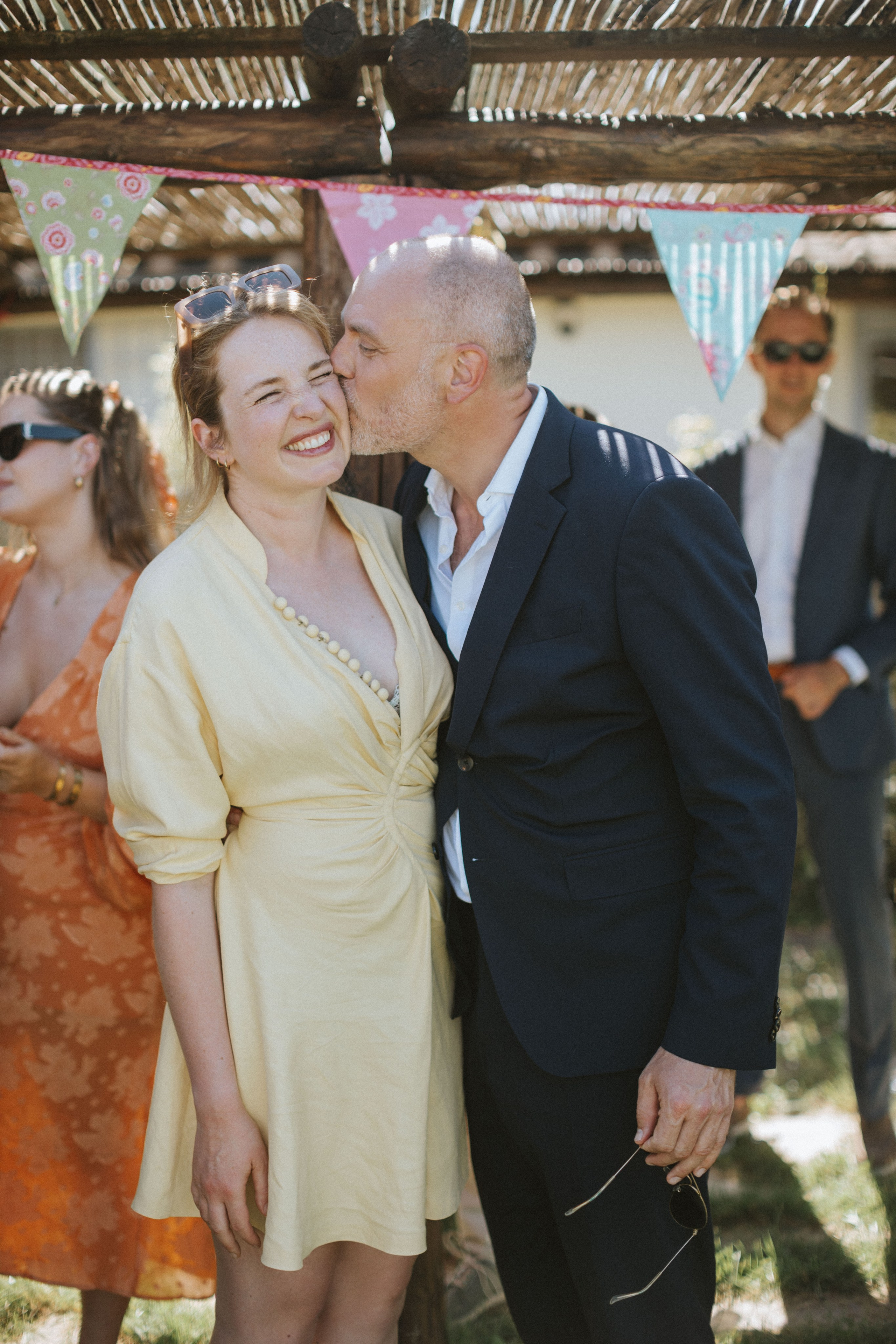Sebastian & Isa – Matrimonio Romantico in Toscana | Celebrazione Intima tra le Colline. Fotografo di matrimoni a Firenze, Pisa e Toscana | Fotografia spontanea ed elegante in Italia