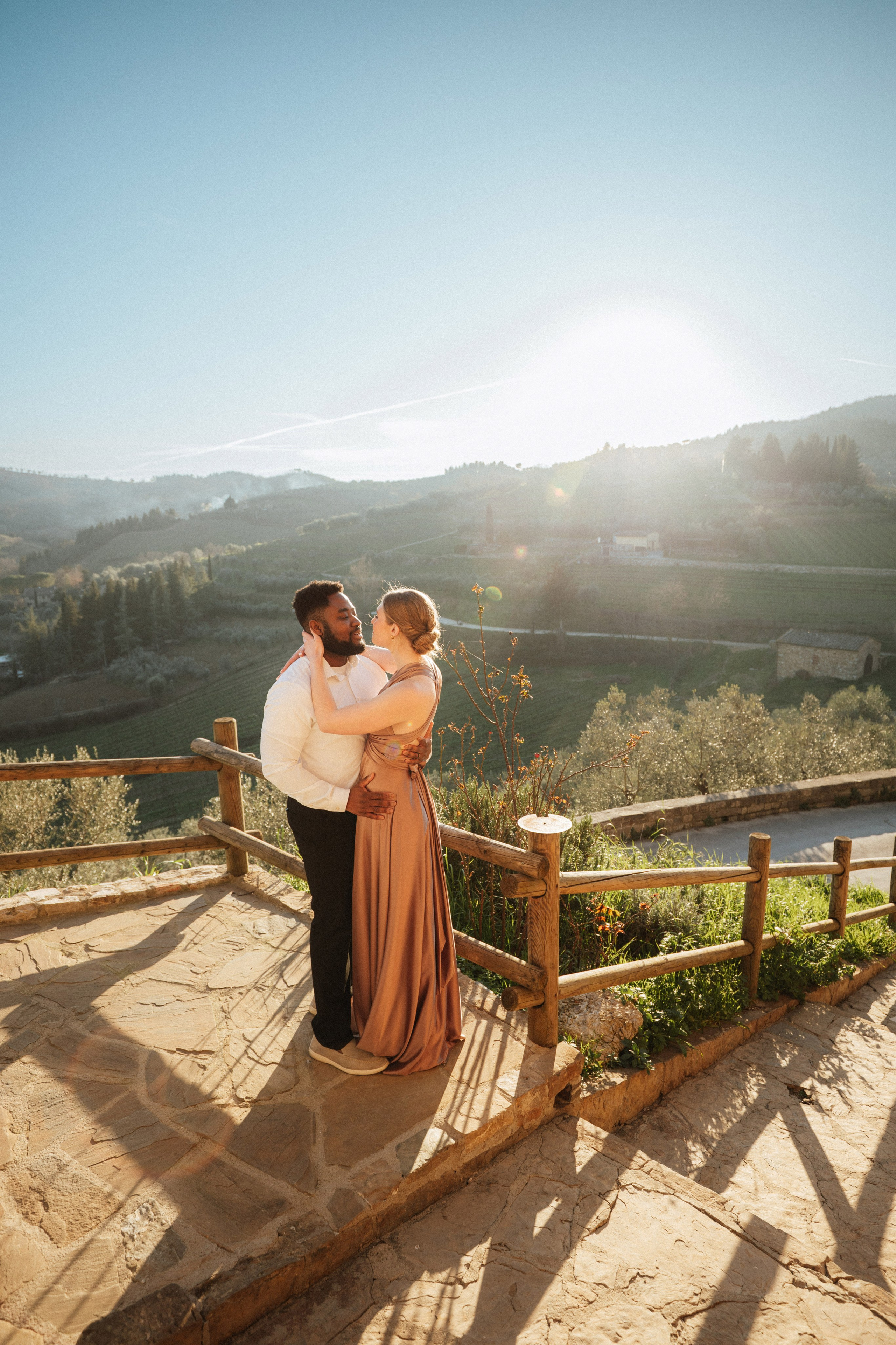 Seth & Janaya. Fotografo di matrimoni a Firenze, Pisa e Toscana | Fotografia spontanea ed elegante in Italia