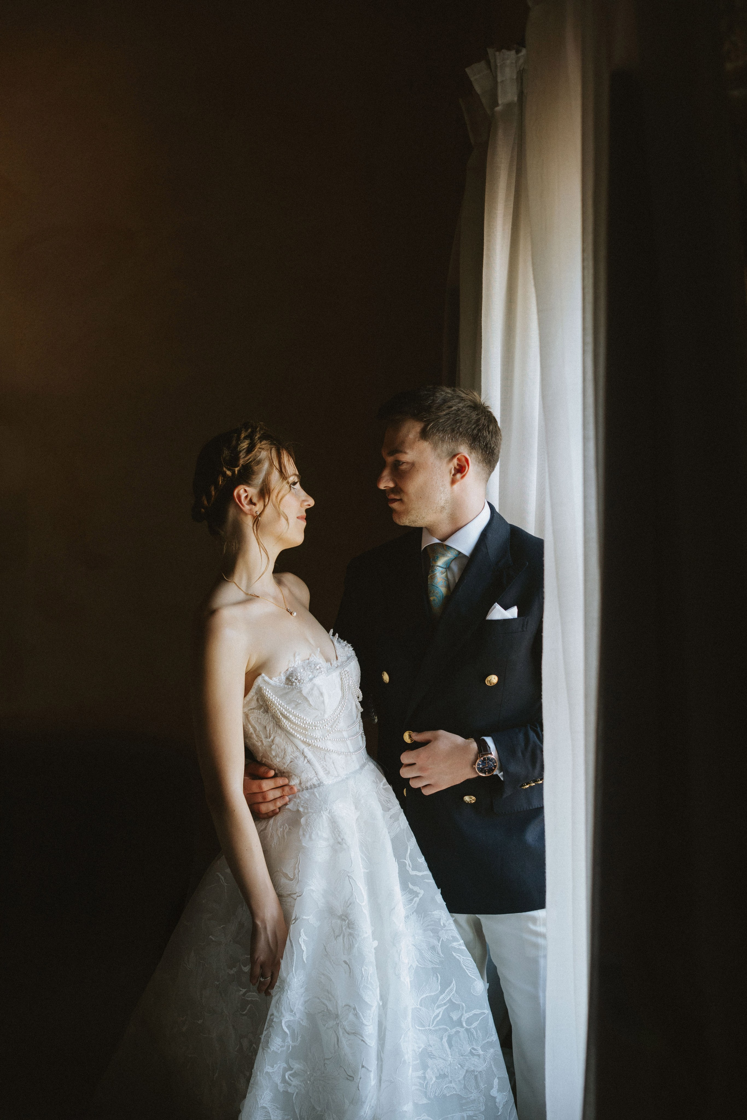 Yura & Katya: Tuscan Wedding Preview at Agriturismo Sottotono. Fotografo di matrimoni a Firenze, Pisa e Toscana | Fotografia spontanea ed elegante in Italia