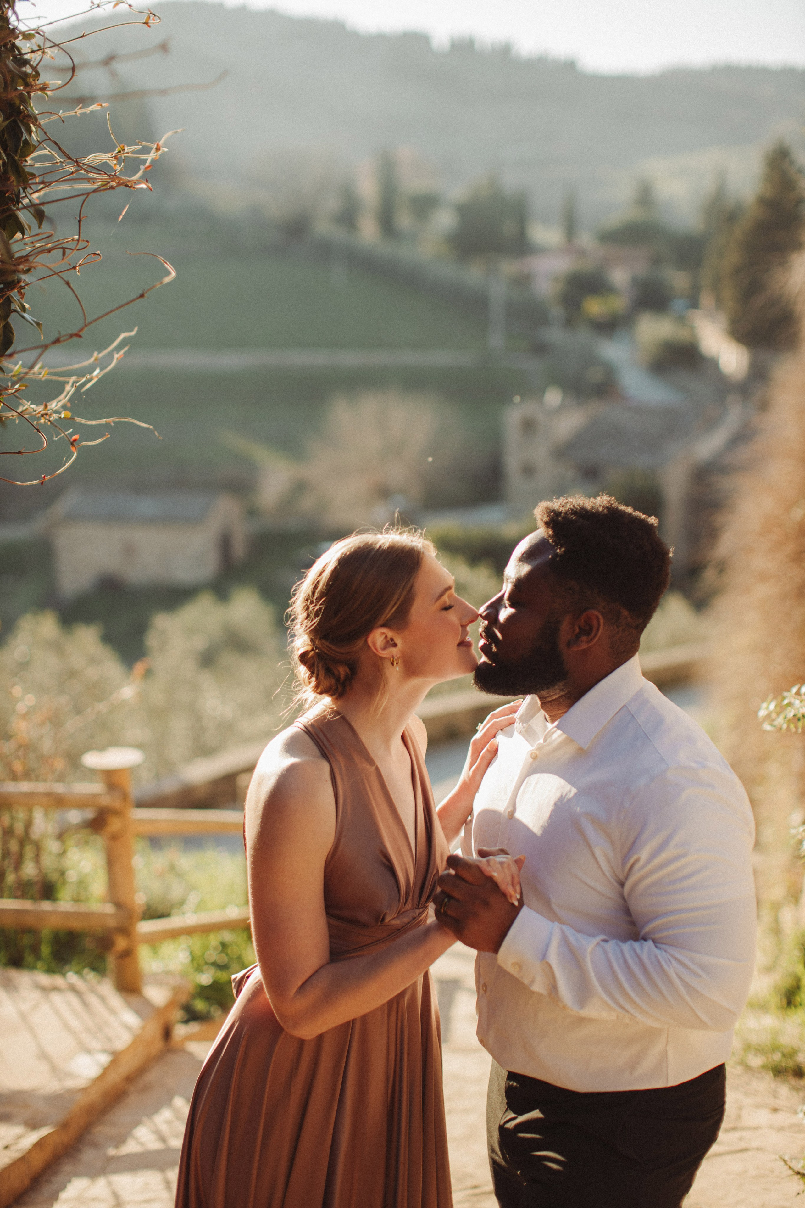 Seth & Janaya. Fotografo di matrimoni a Firenze, Pisa e Toscana | Fotografia spontanea ed elegante in Italia