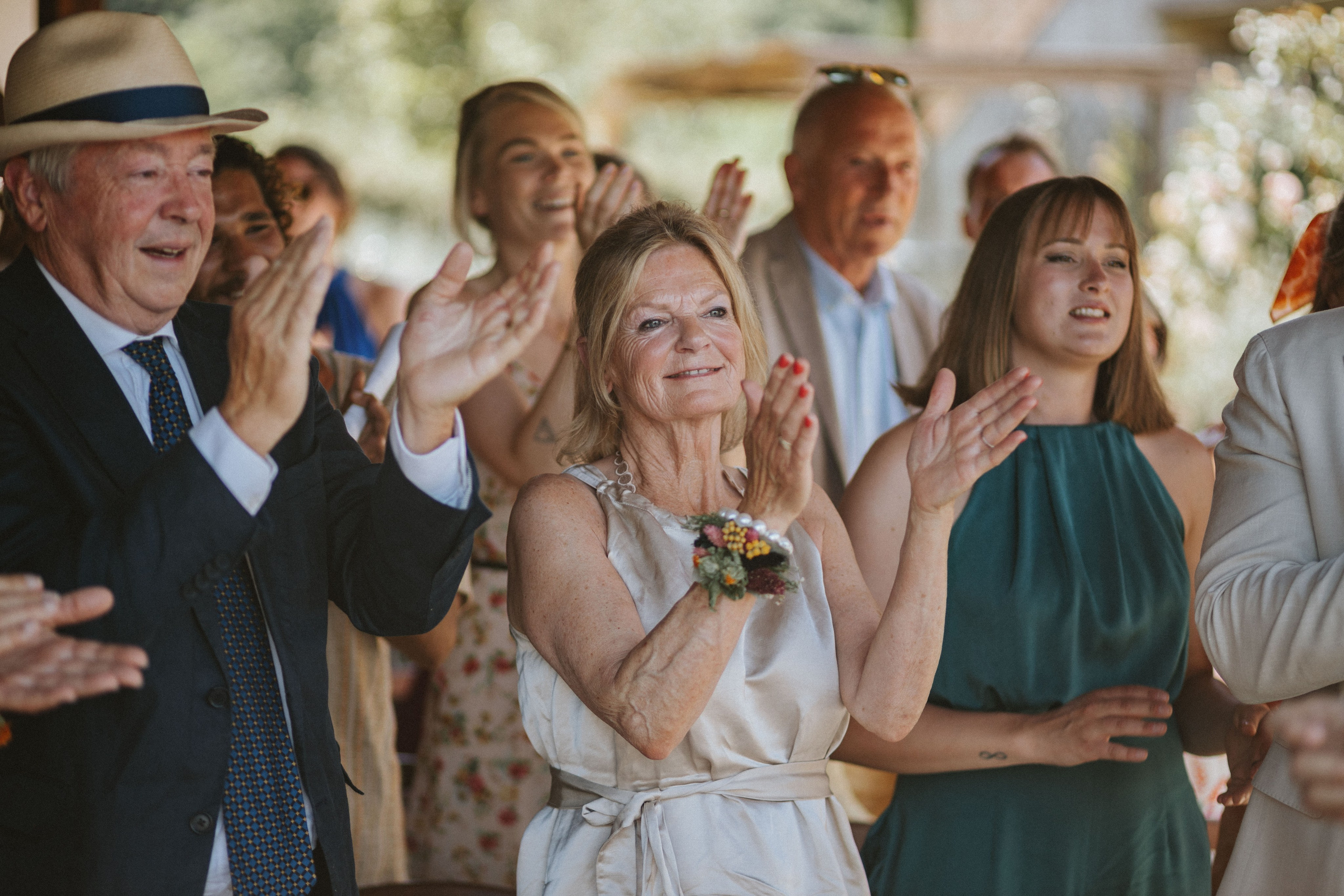 Sebastian & Isa – Matrimonio Romantico in Toscana | Celebrazione Intima tra le Colline. Fotografo di matrimoni a Firenze, Pisa e Toscana | Fotografia spontanea ed elegante in Italia