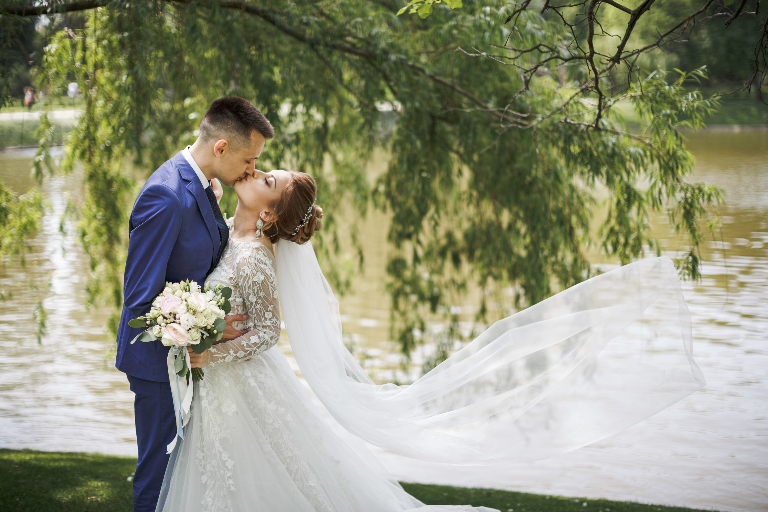 Свадебная фотосессия в Киеве  на ВДНХ. Wedding Photographer in Florence, Pisa & Tuscany | Candid & Elegant Photography in Italy