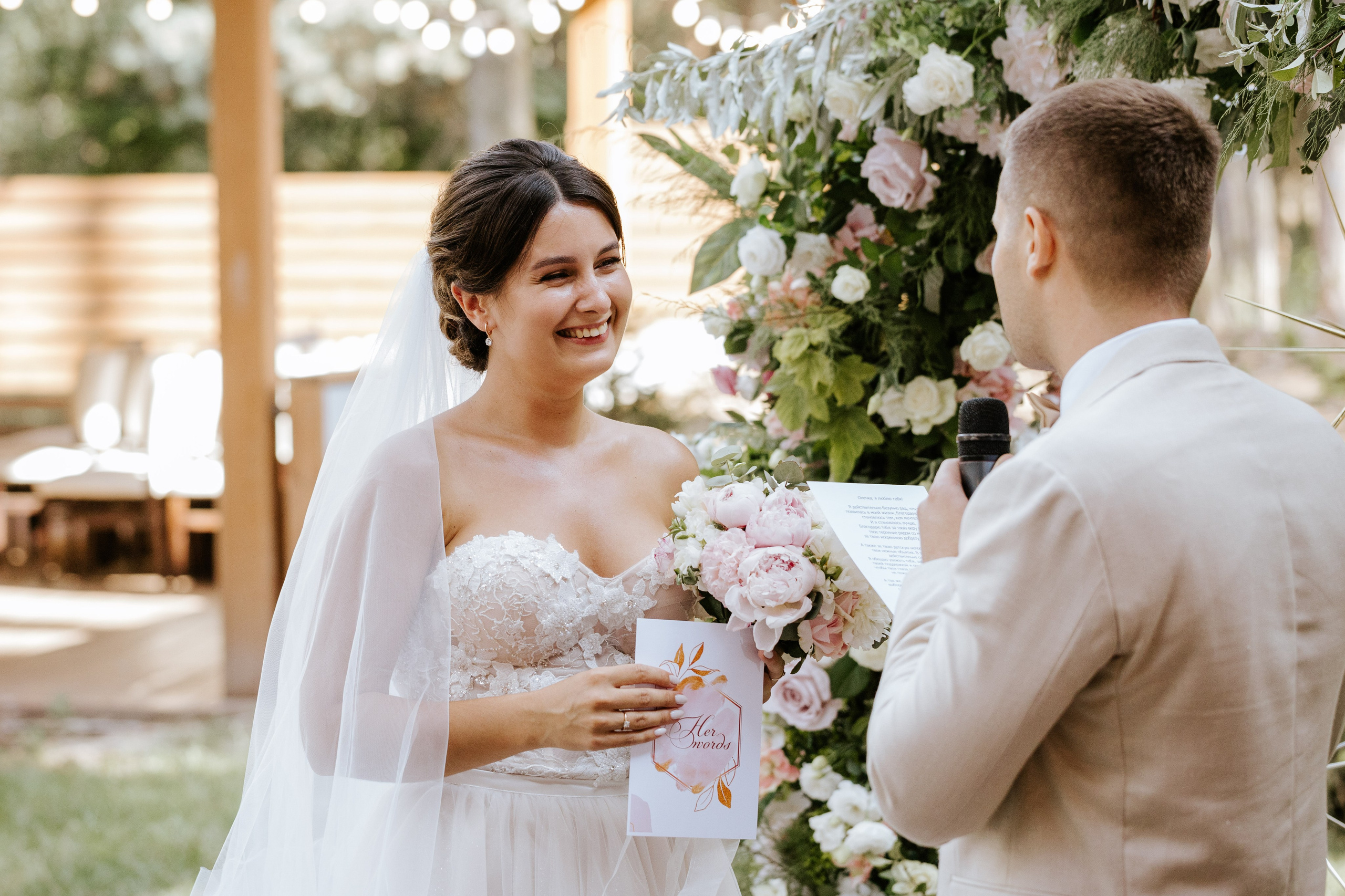 Matrimonio elegante di Olga & Slava — Emozioni autentiche e bellezza senza tempo. Fotografo di matrimoni a Firenze, Pisa e Toscana | Fotografia spontanea ed elegante in Italia