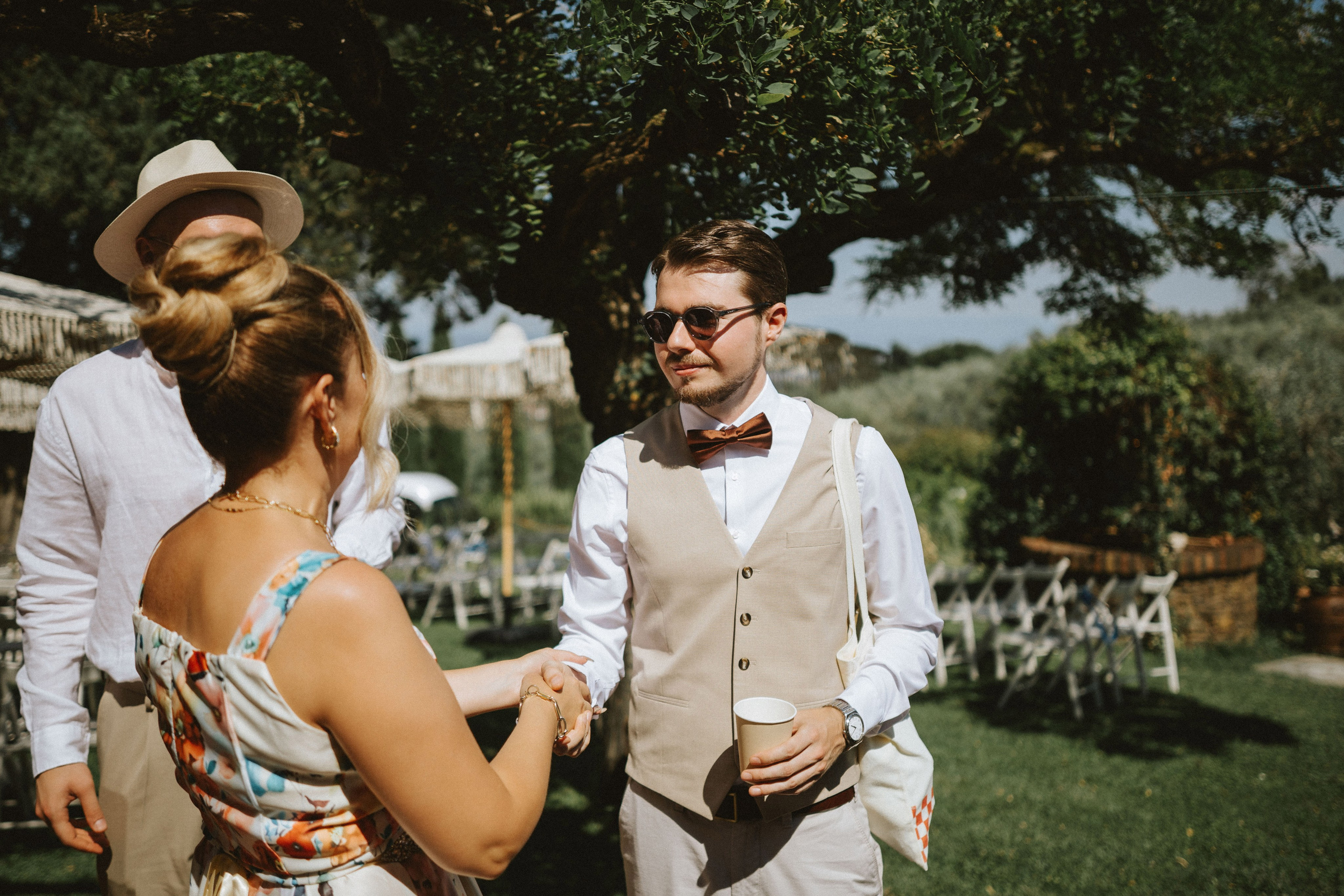 Yura & Katya: Tuscan Wedding Preview at Agriturismo Sottotono. Fotografo di matrimoni a Firenze, Pisa e Toscana | Fotografia spontanea ed elegante in Italia