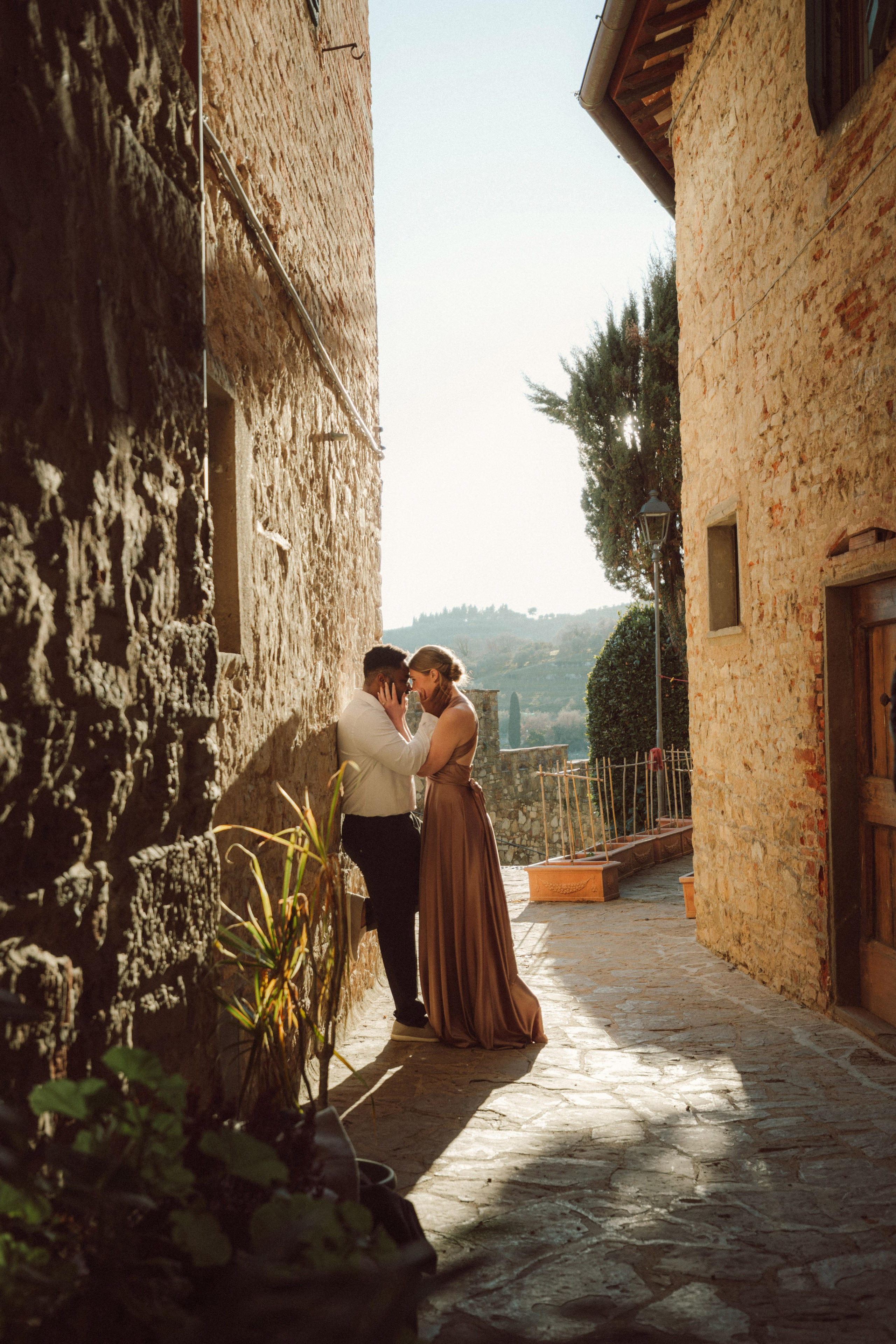 Seth & Janaya. Fotografo di matrimoni a Firenze, Pisa e Toscana | Fotografia spontanea ed elegante in Italia