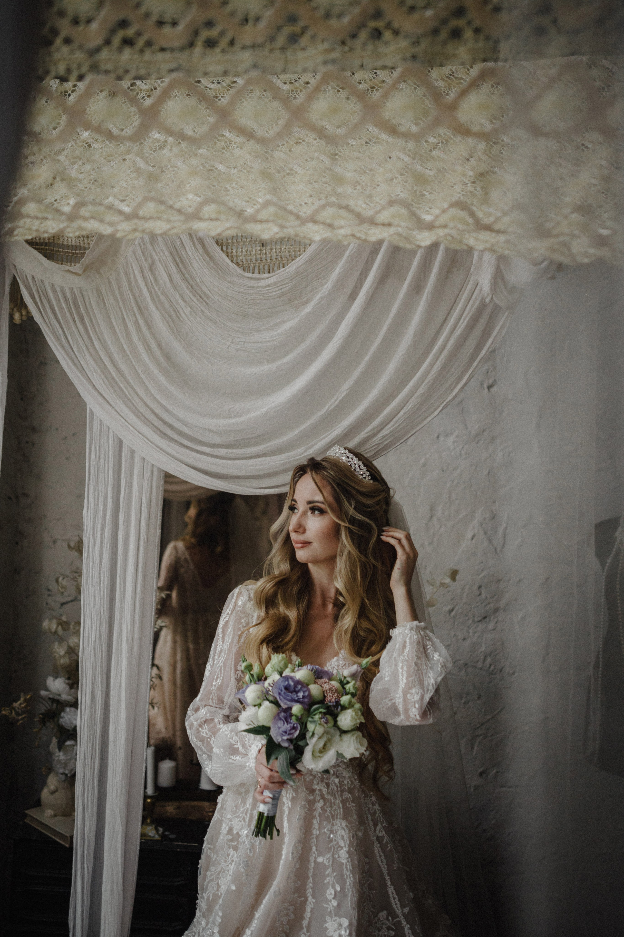 Romantic Wedding Photoshoot of Alex & Ruslana — Intimate Celebration in Style. Wedding Photographer in Florence, Pisa & Tuscany | Candid & Elegant Photography in Italy