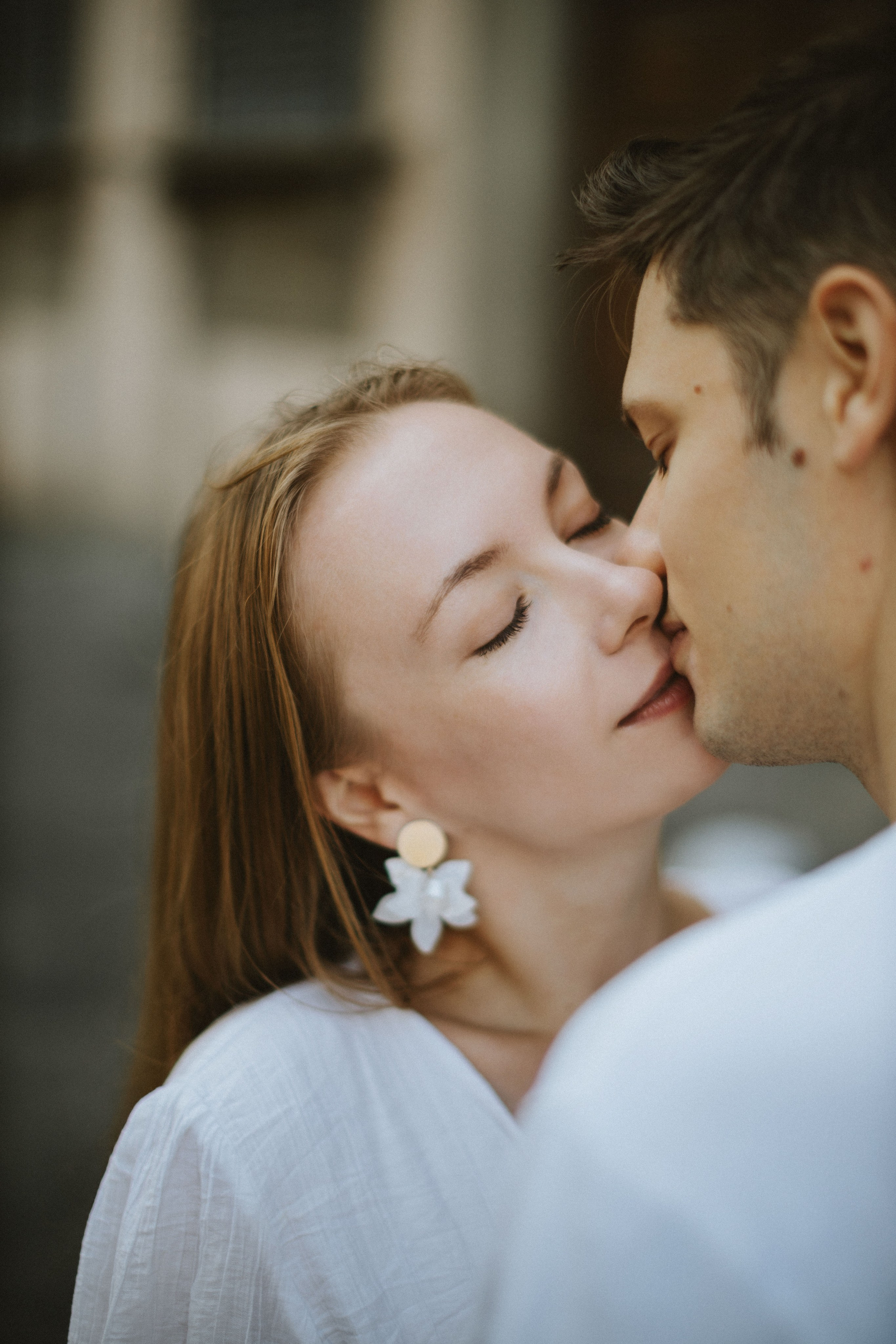 Couple Photoshoot Florence | Romantic Session at Ponte Vecchio & Uffizi. Wedding Photographer in Florence, Pisa & Tuscany | Candid & Elegant Photography in Italy