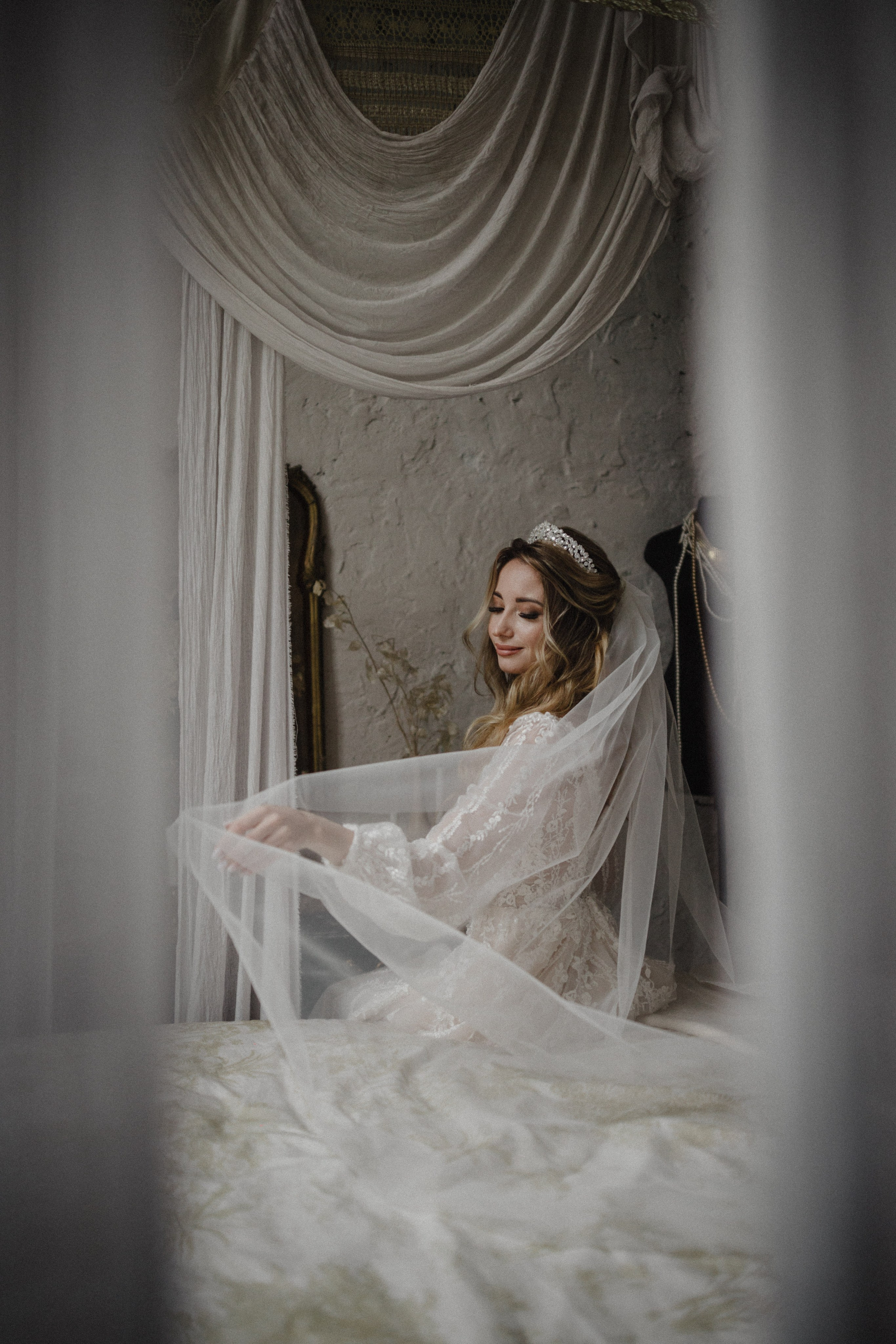 Romantic Wedding Photoshoot of Alex & Ruslana — Intimate Celebration in Style. Wedding Photographer in Florence, Pisa & Tuscany | Candid & Elegant Photography in Italy