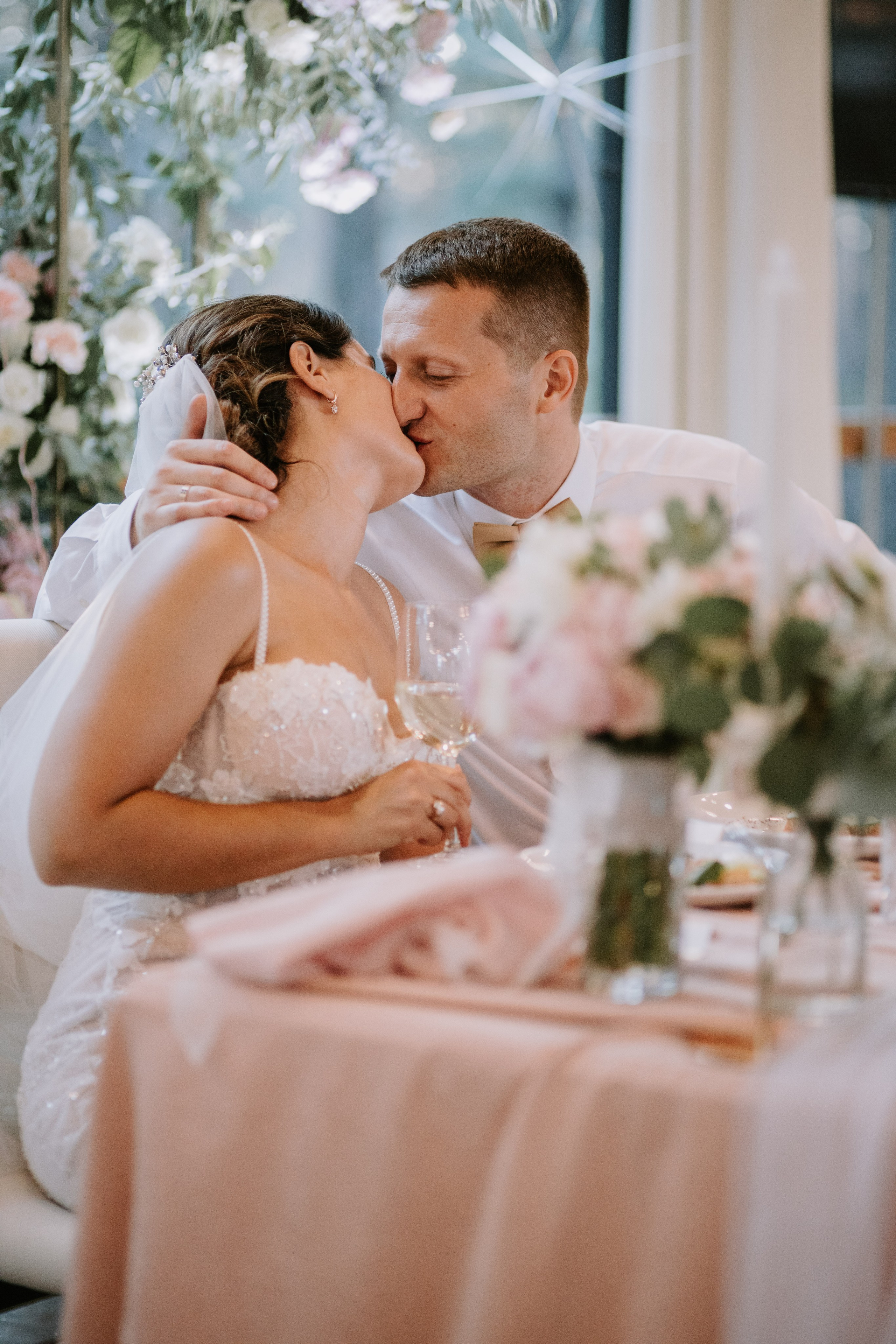 Matrimonio elegante di Olga & Slava — Emozioni autentiche e bellezza senza tempo. Fotografo di matrimoni a Firenze, Pisa e Toscana | Fotografia spontanea ed elegante in Italia
