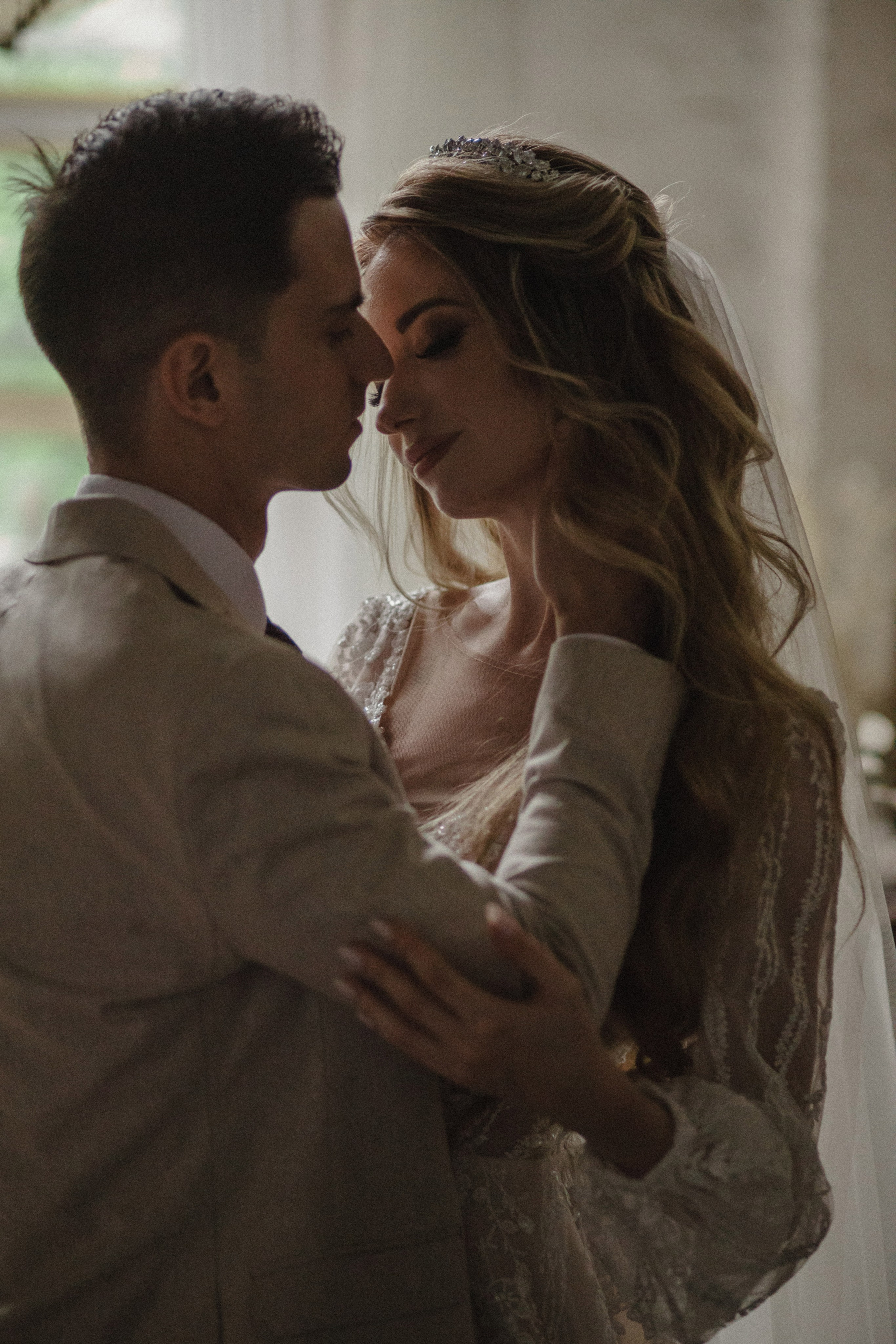 Romantic Wedding Photoshoot of Alex & Ruslana — Intimate Celebration in Style. Wedding Photographer in Florence, Pisa & Tuscany | Candid & Elegant Photography in Italy