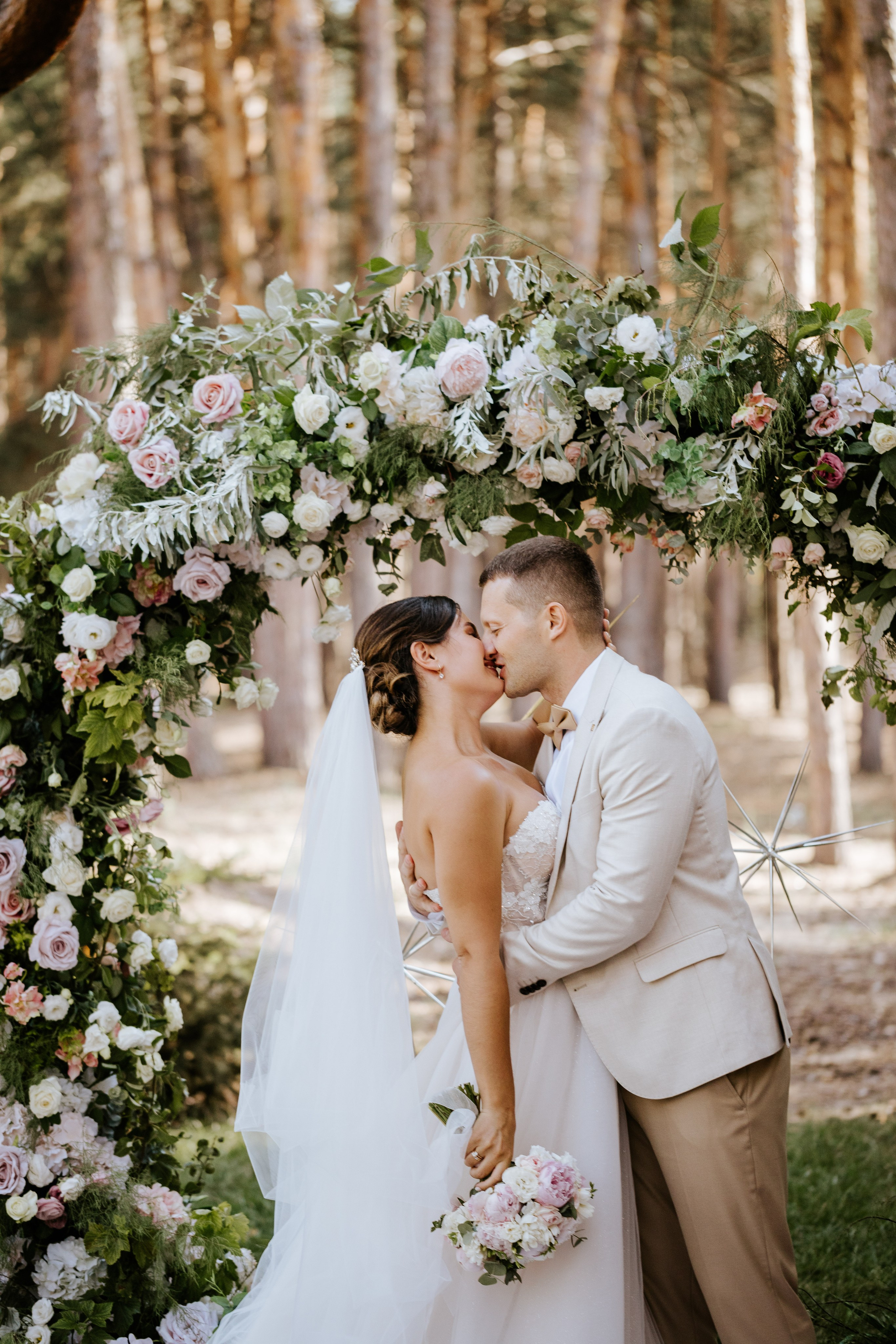 Matrimonio elegante di Olga & Slava — Emozioni autentiche e bellezza senza tempo. Fotografo di matrimoni a Firenze, Pisa e Toscana | Fotografia spontanea ed elegante in Italia