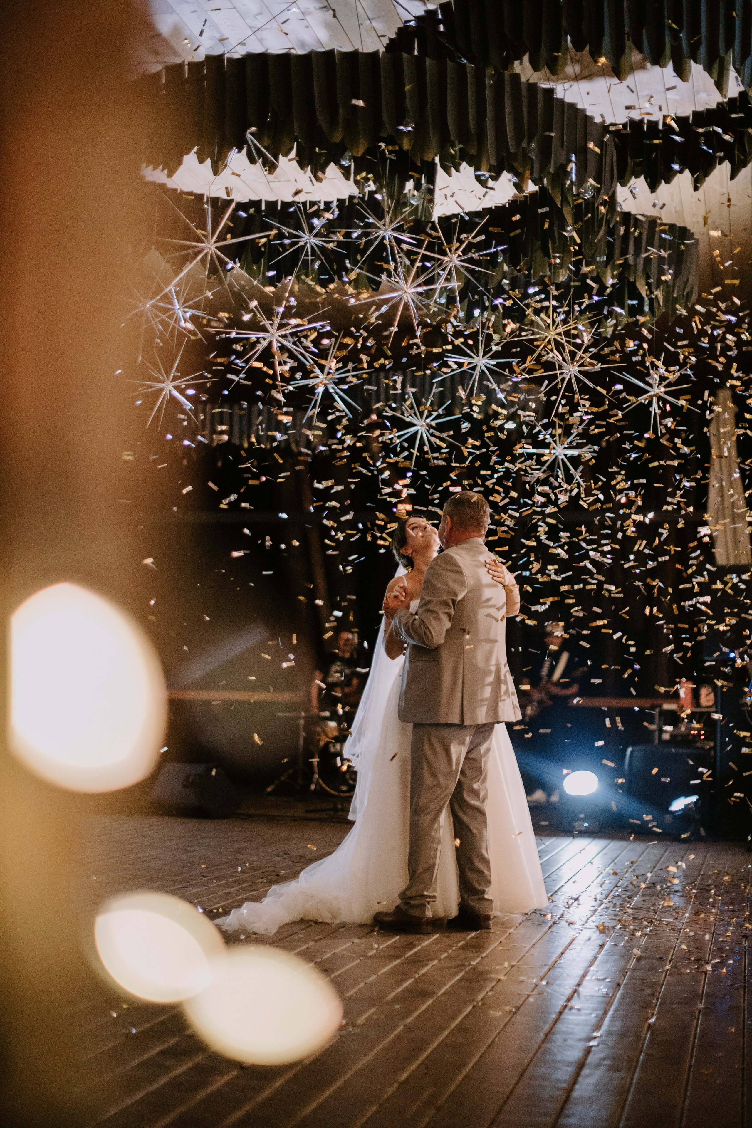 Matrimonio elegante di Olga & Slava — Emozioni autentiche e bellezza senza tempo. Fotografo di matrimoni a Firenze, Pisa e Toscana | Fotografia spontanea ed elegante in Italia
