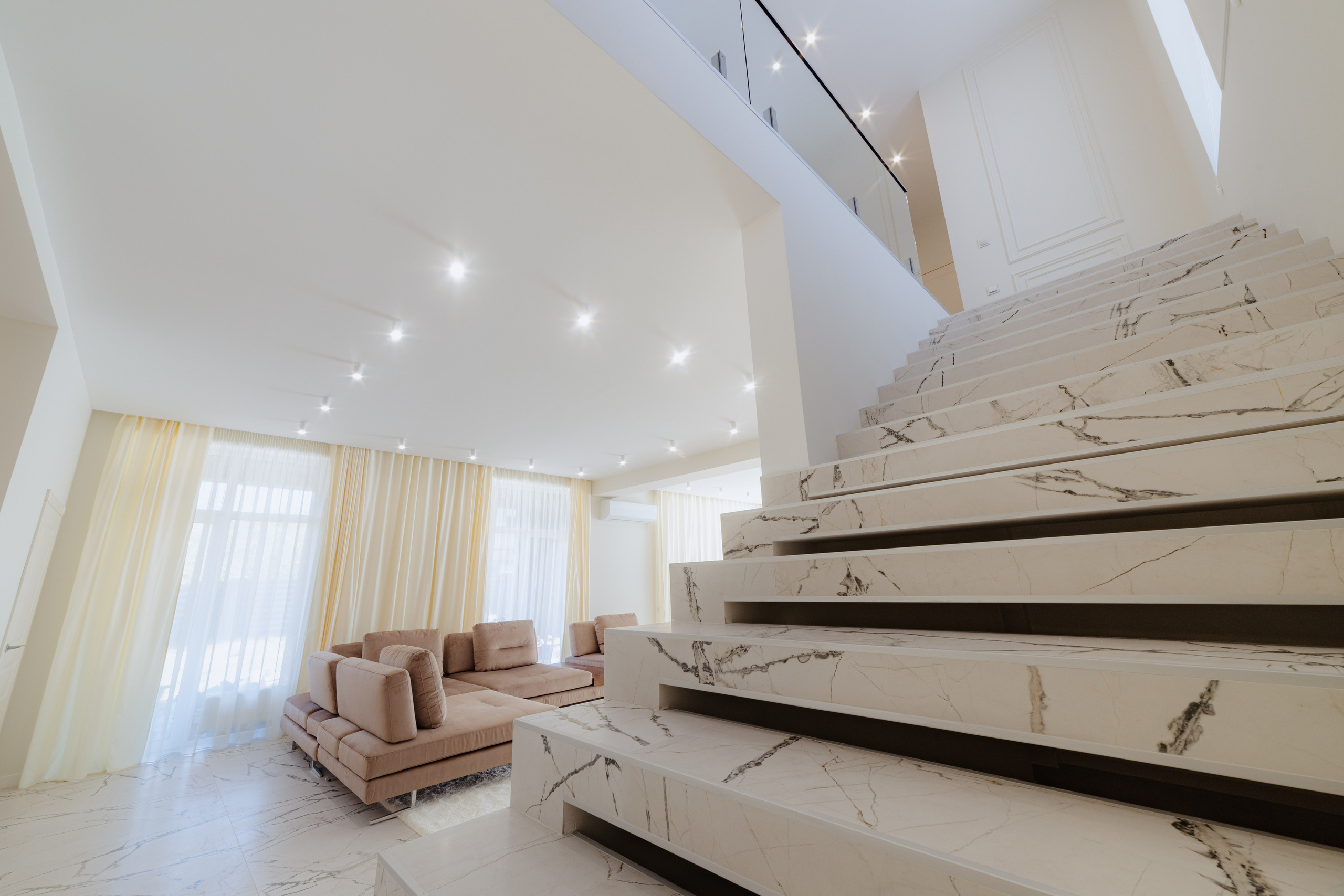 Fotografia di interni e architettura a Firenze, Toscana e Italia | Kutsan Photography. Fotografo di matrimoni a Firenze, Pisa e Toscana | Fotografia spontanea ed elegante in Italia