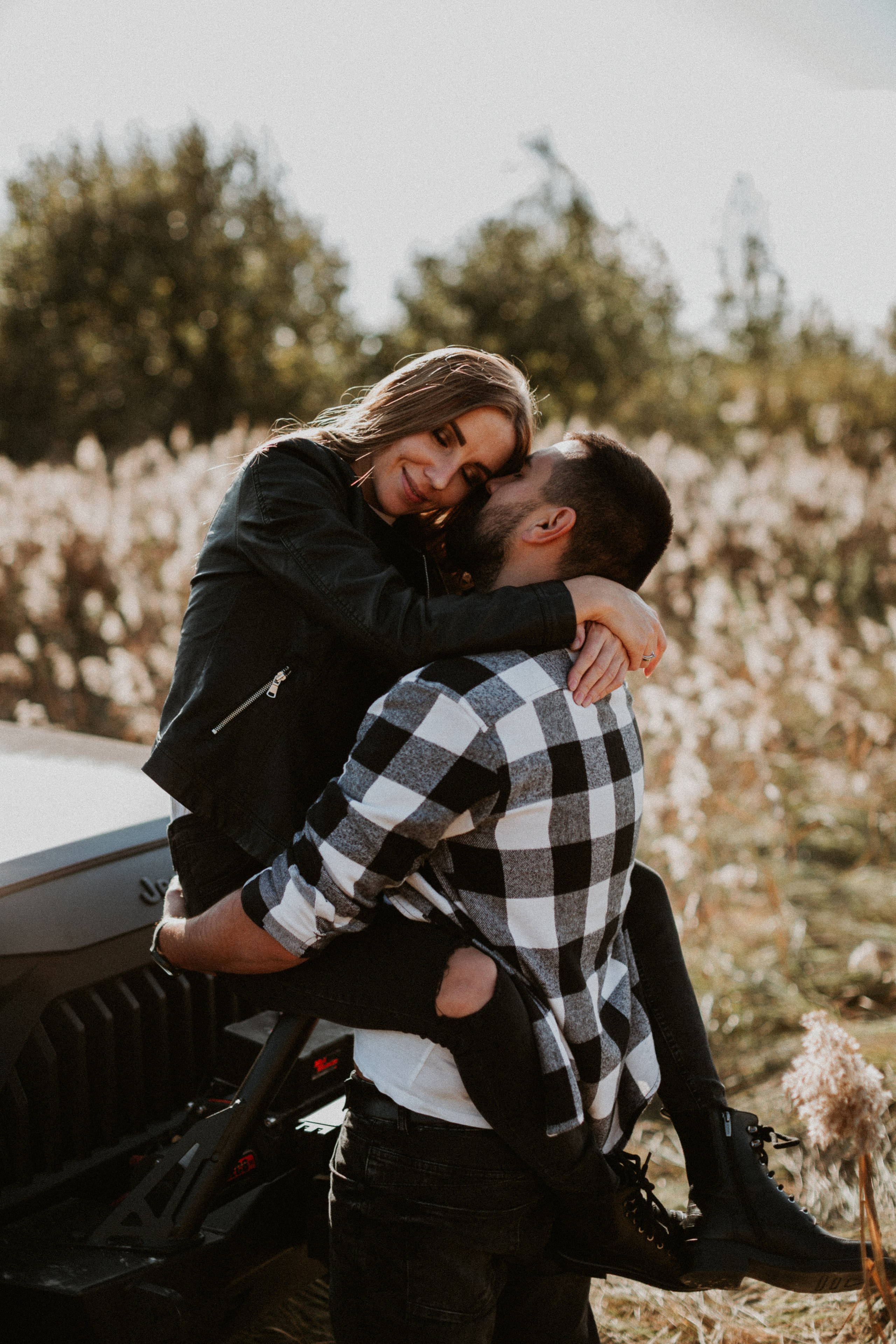Nikolay & Olga — Stylish Couple Photoshoot | Sunset & Jeep Wrangler Meta Description: Discover Nikolay & Olga’s romantic couple photoshoot:. Wedding Photographer in Florence, Pisa & Tuscany | Candid & Elegant Photography in Italy